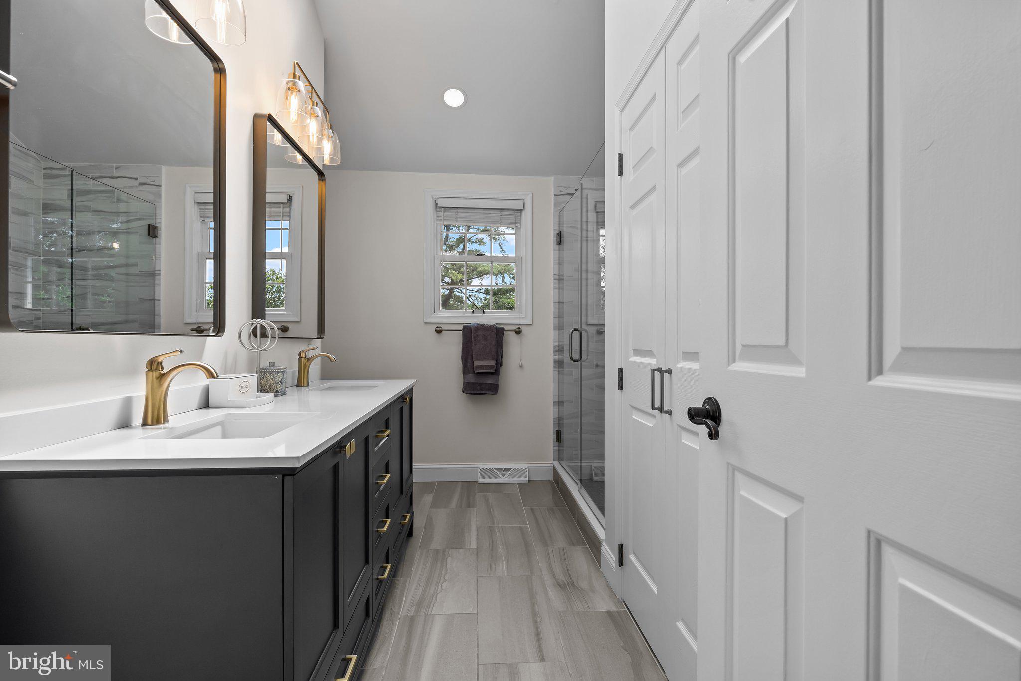 MIRROR LAKE FARMS - Residential