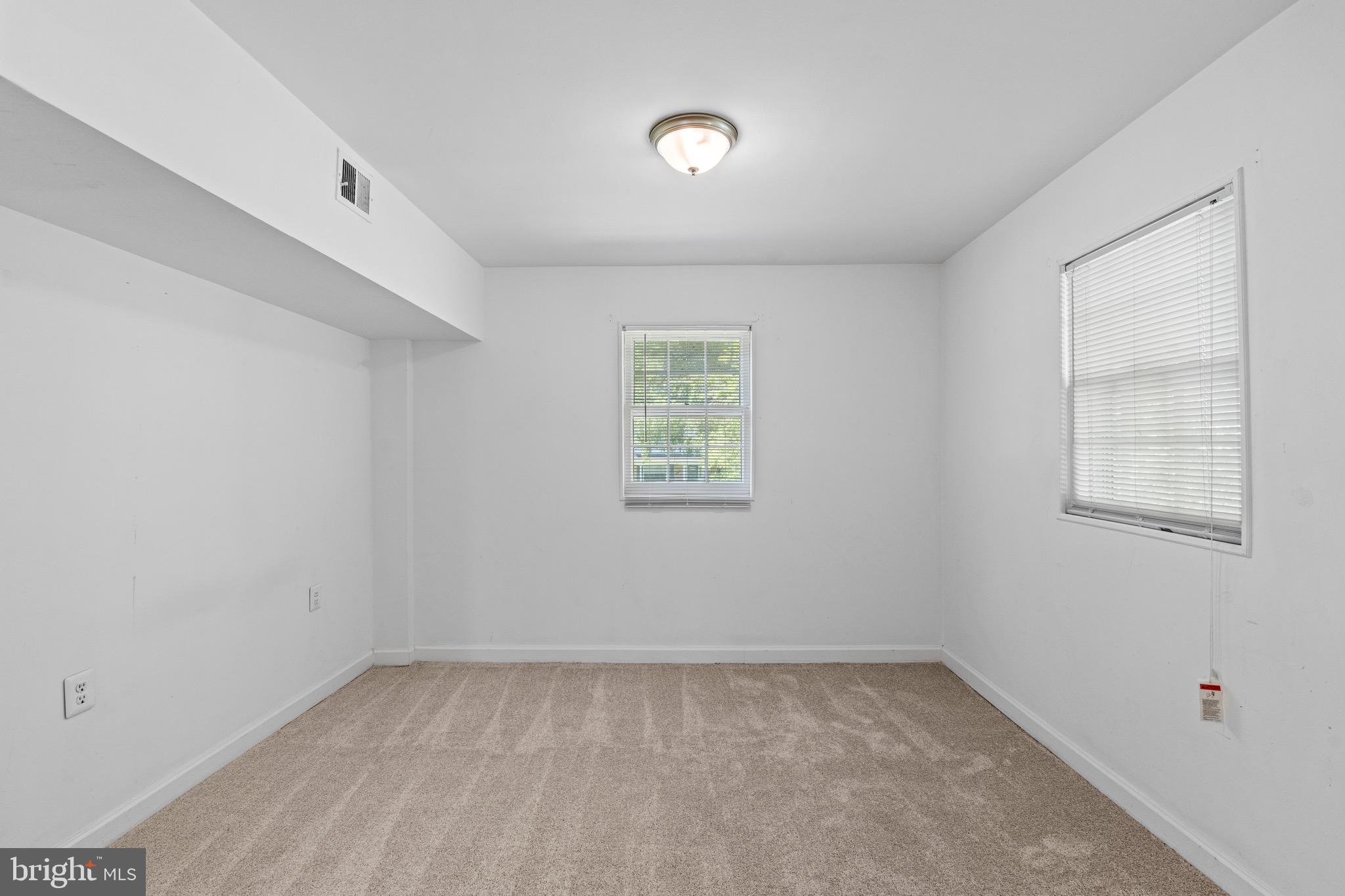 ORANGE HUNT ESTATES - Residential