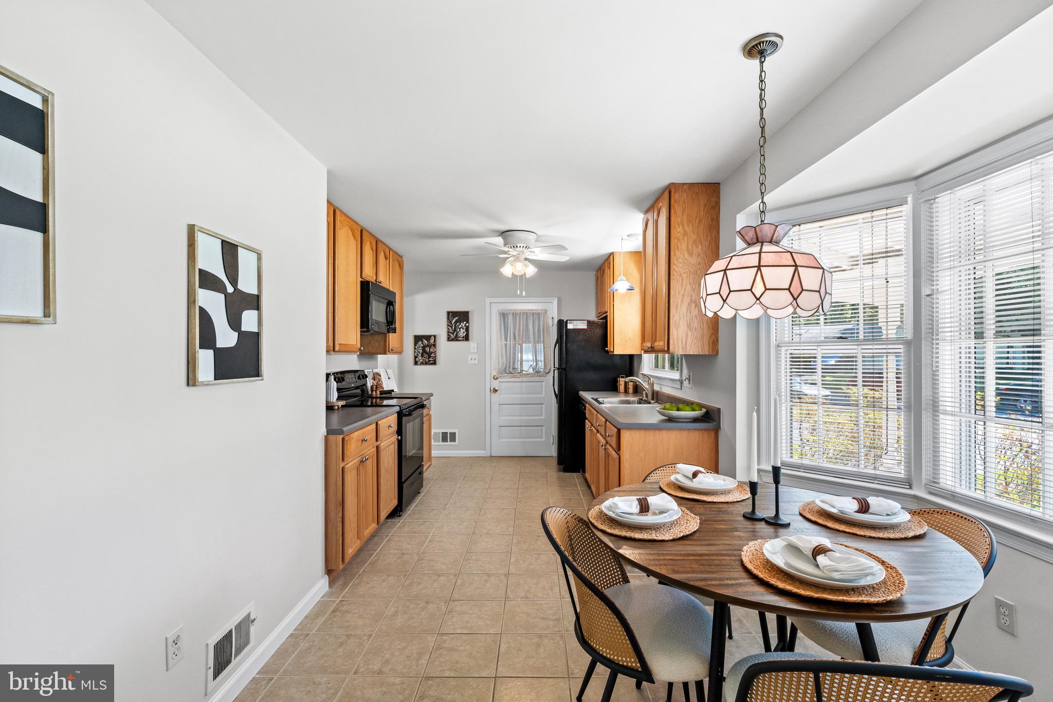 ORANGE HUNT ESTATES - Residential