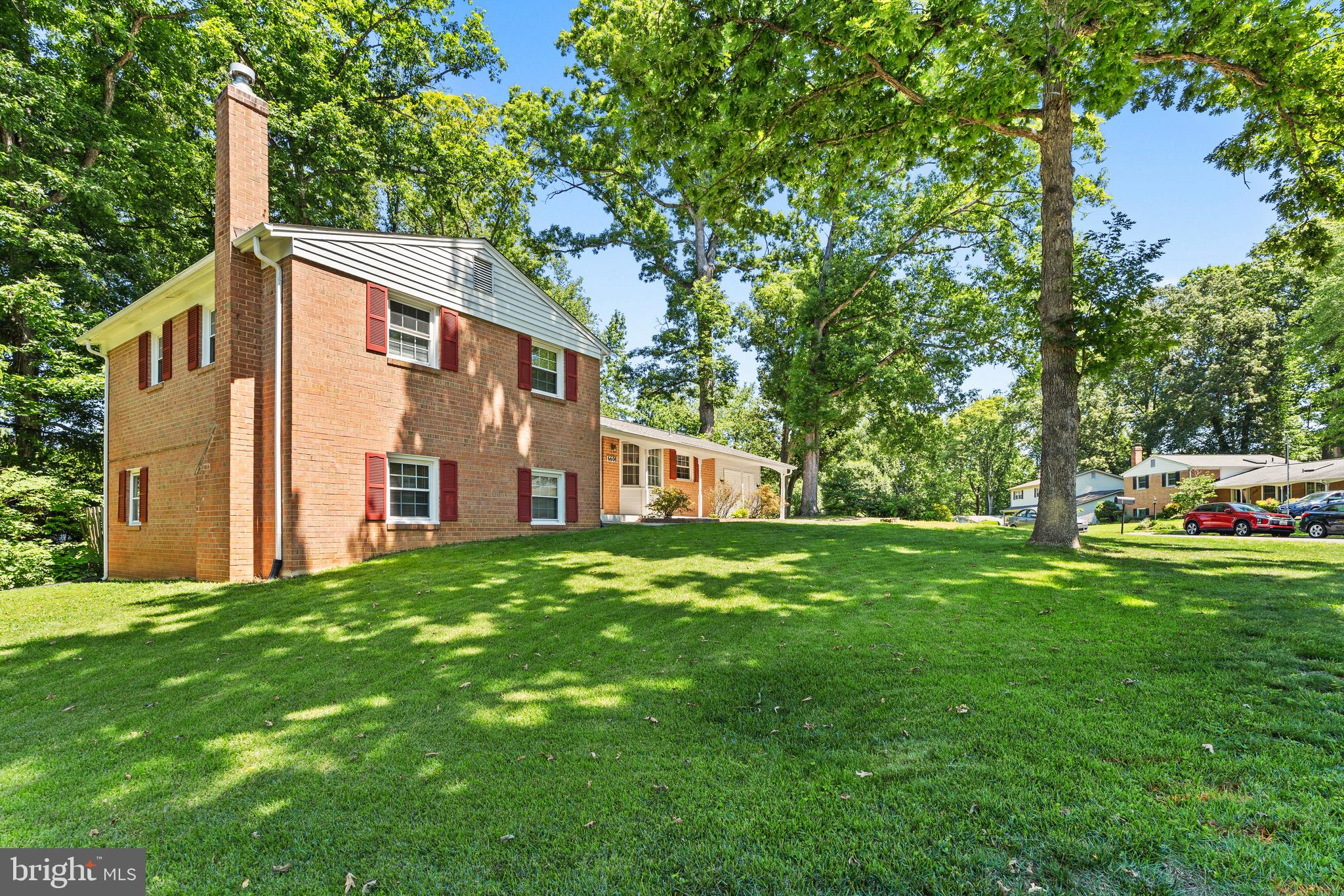ORANGE HUNT ESTATES - Residential