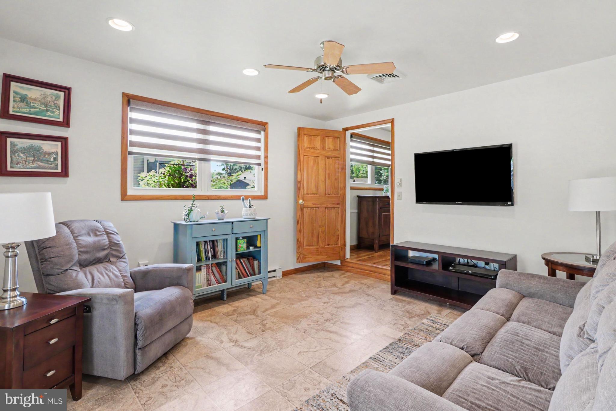 KIM ACRES - Residential