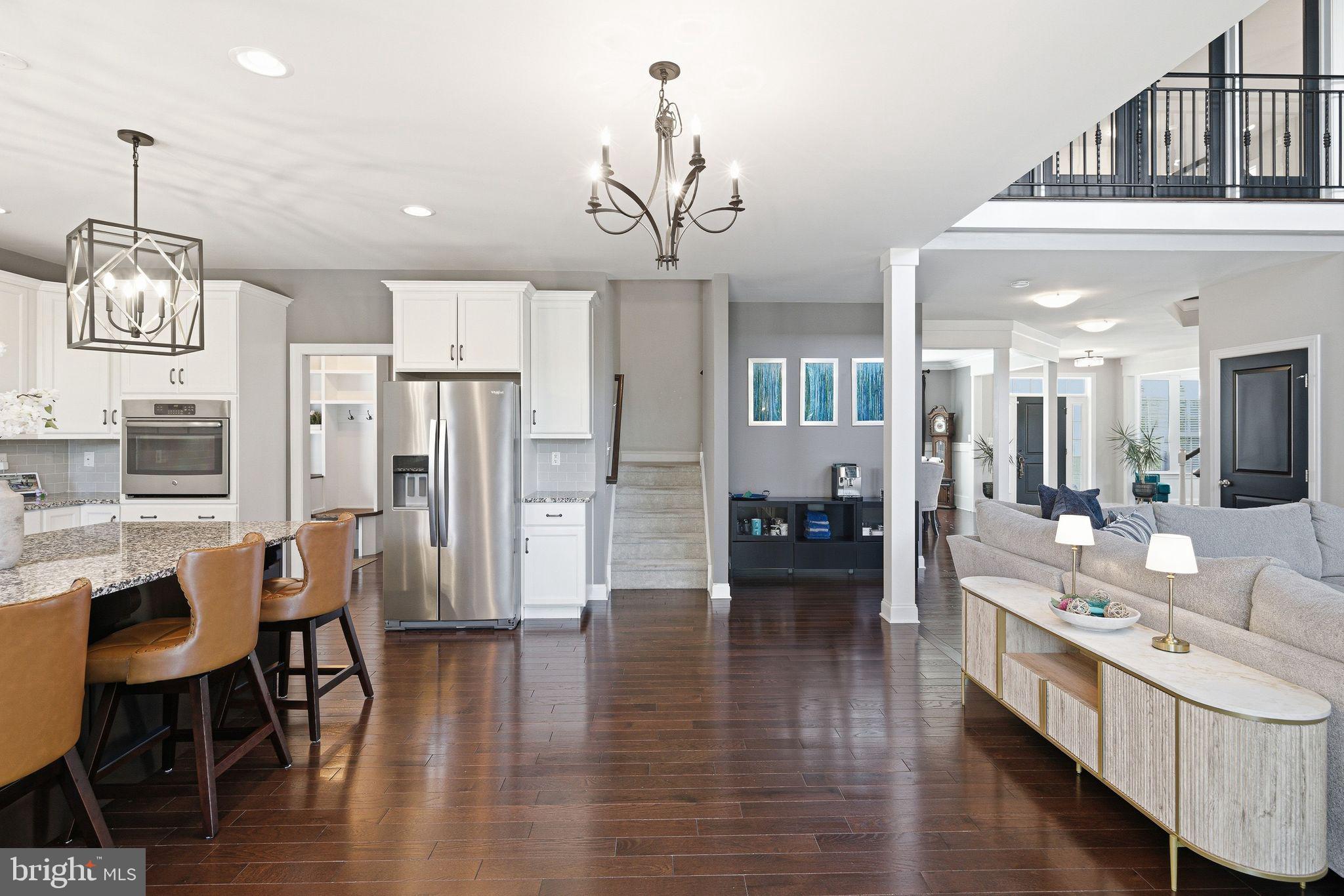 LAUREL RIDGE - Residential