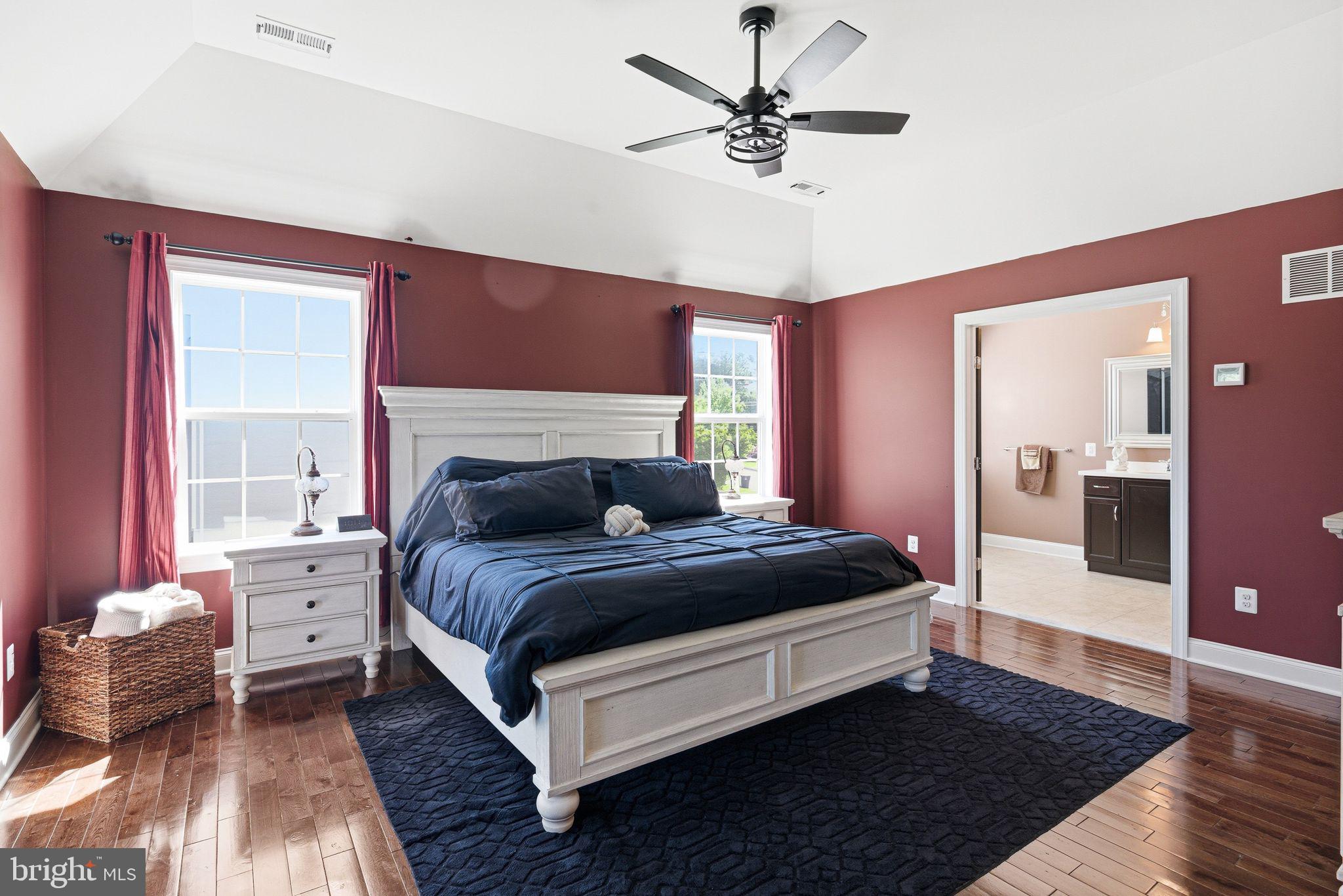 LAUREL RIDGE - Residential