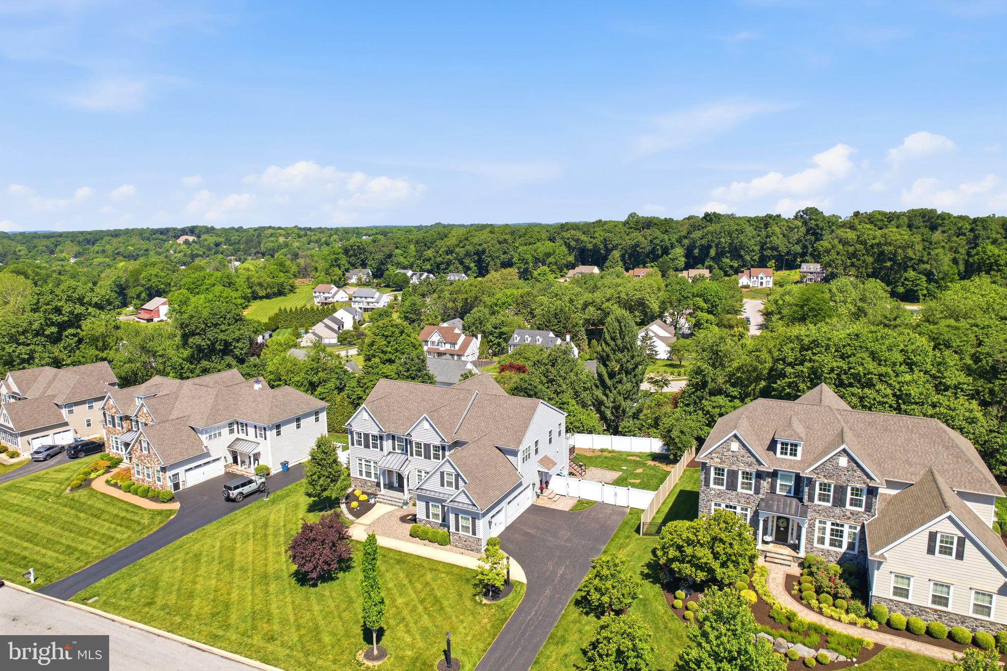 LAUREL RIDGE - Residential