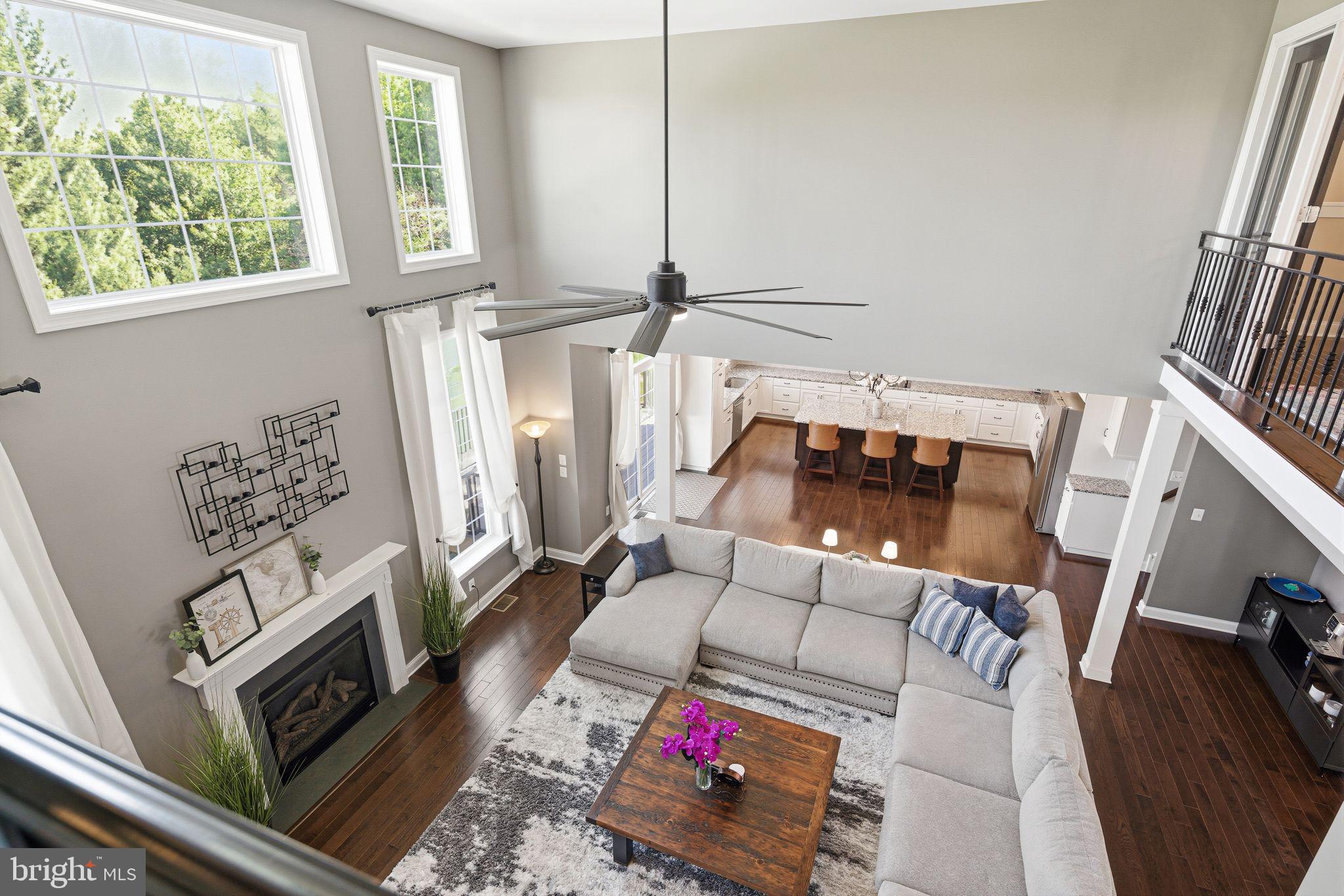 LAUREL RIDGE - Residential