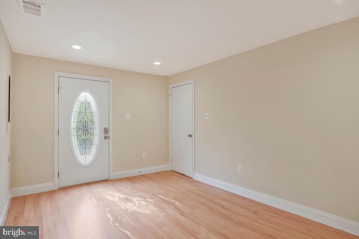 SENECA CROSSING - Residential