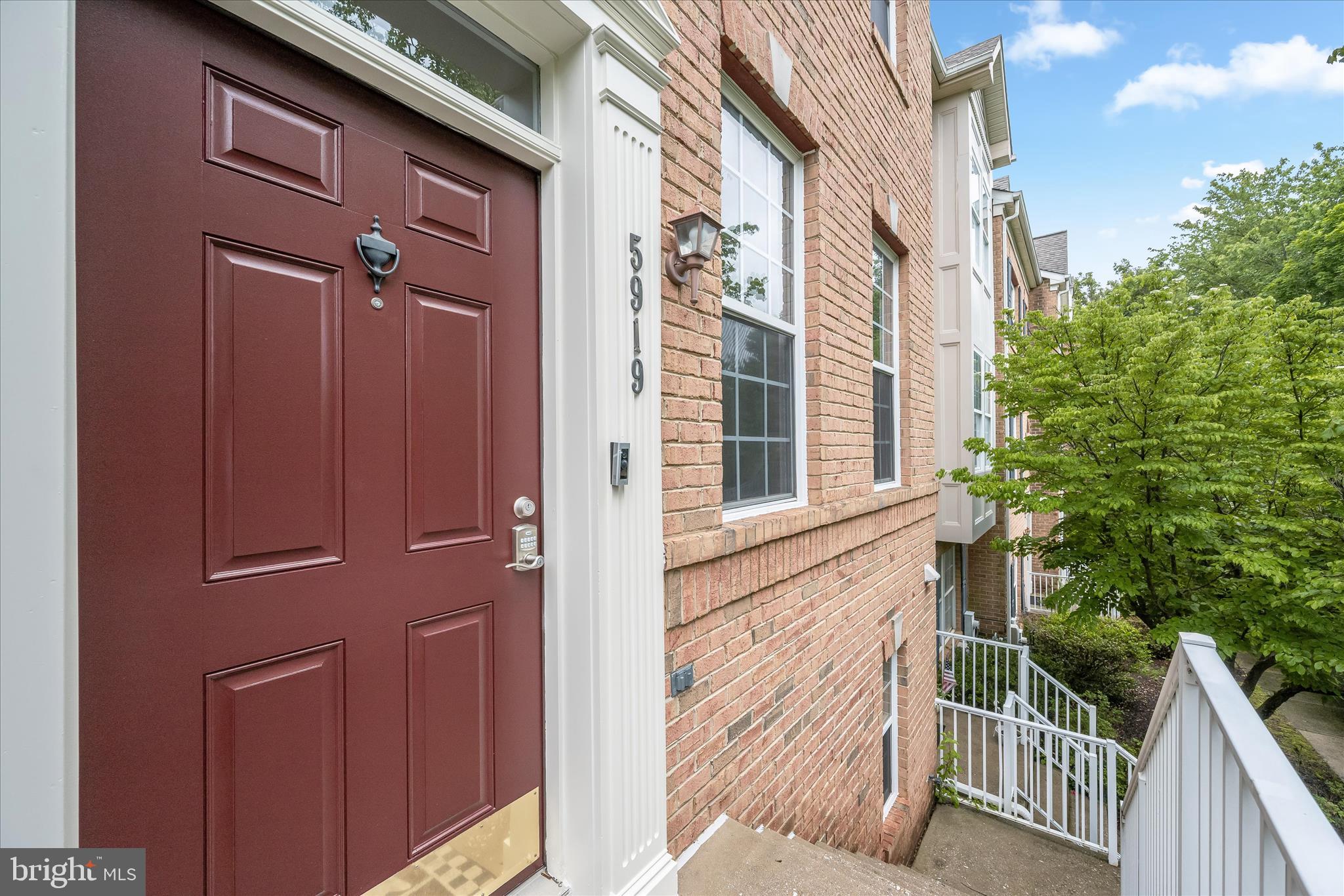 RIVER HILL - Residential