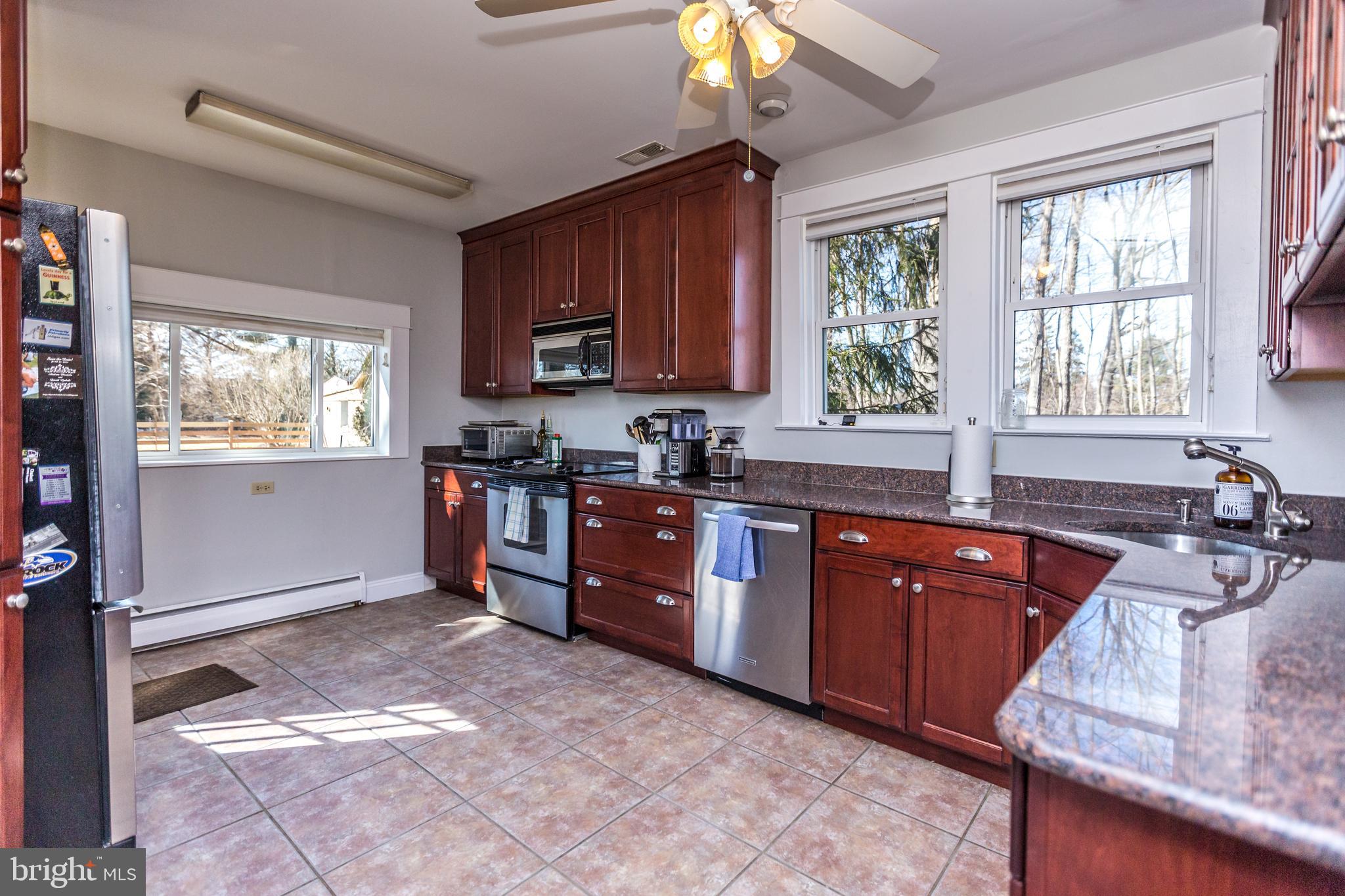 LUTHERVILLE - Residential