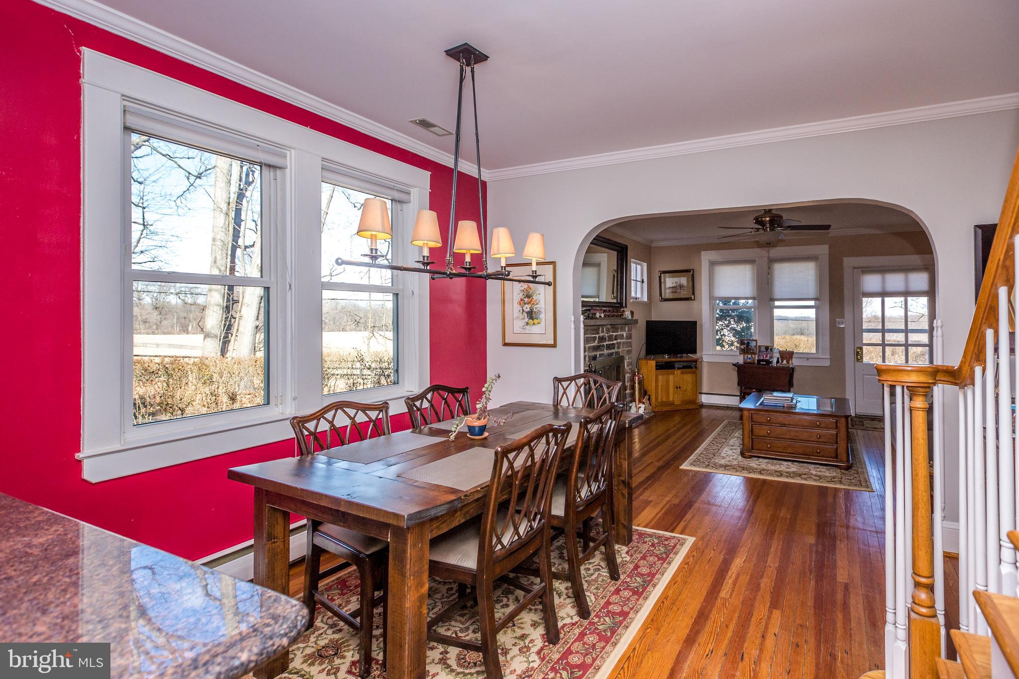 LUTHERVILLE - Residential