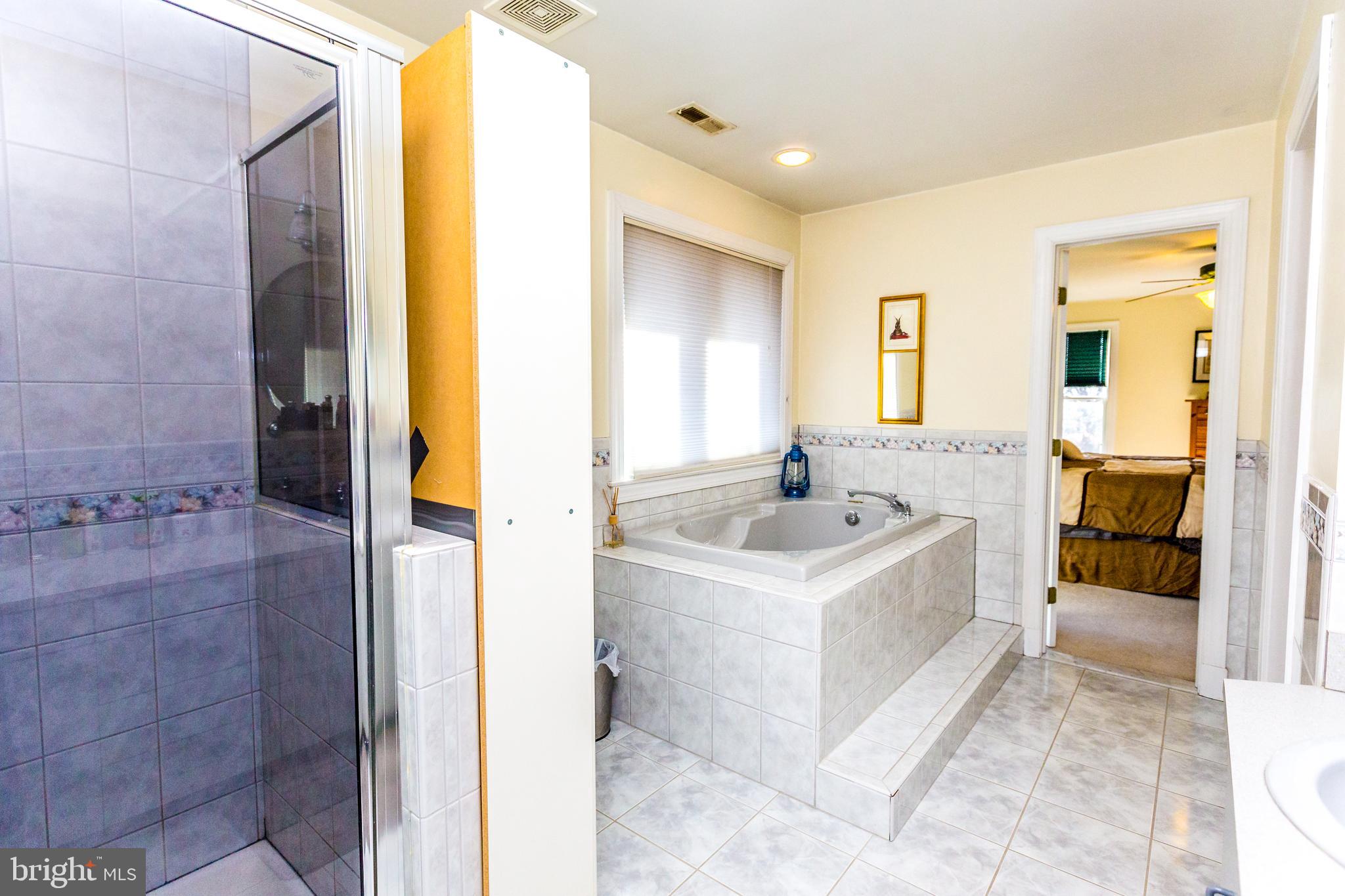 LUTHERVILLE - Residential