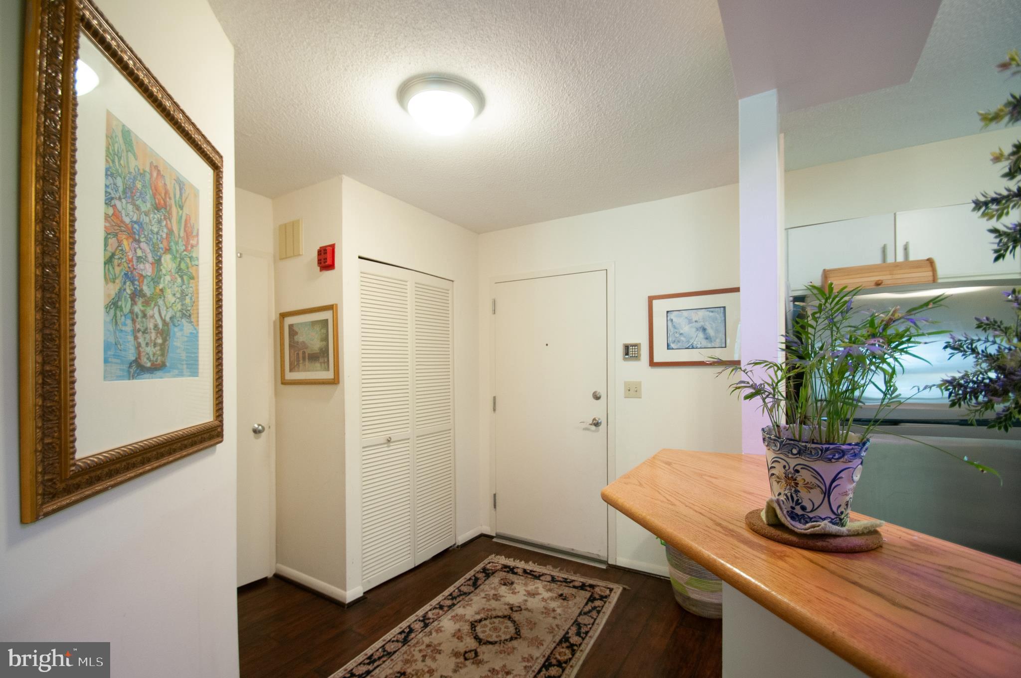 WASHINGTON SQ - Residential Lease