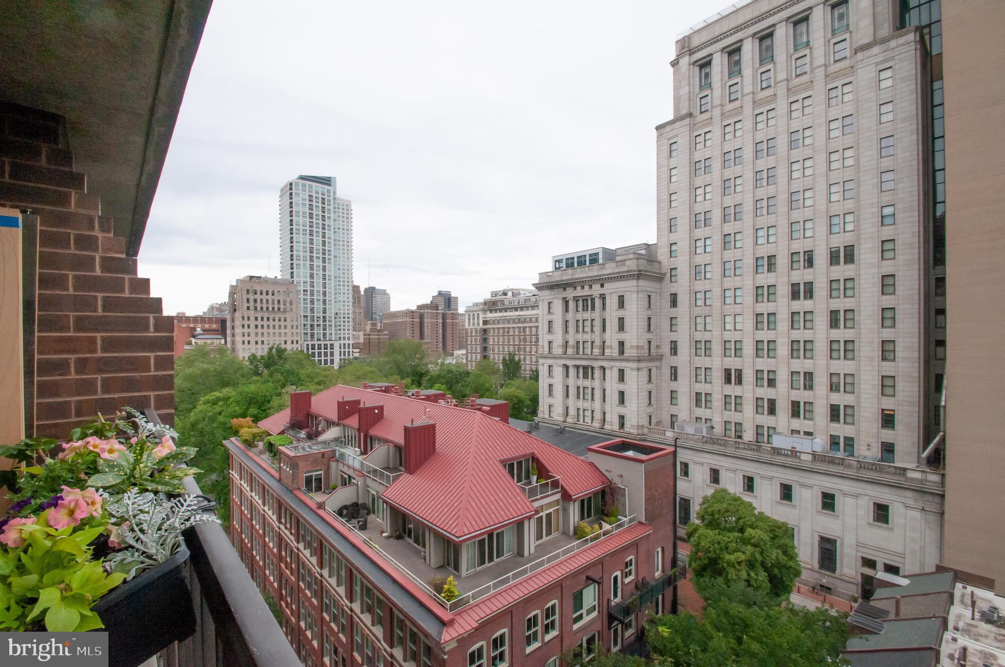 WASHINGTON SQ - Residential Lease