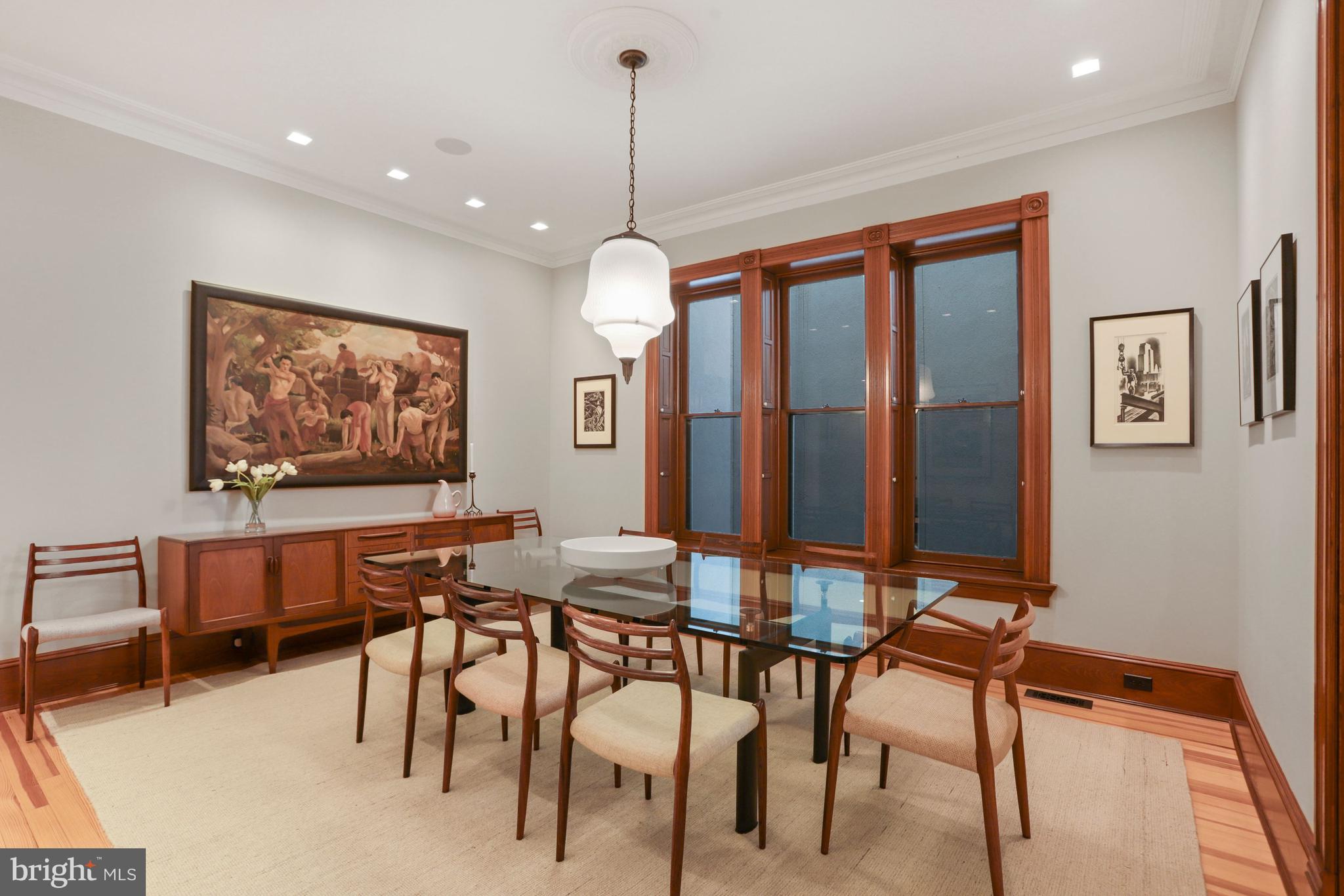 LOGAN CIRCLE - Residential