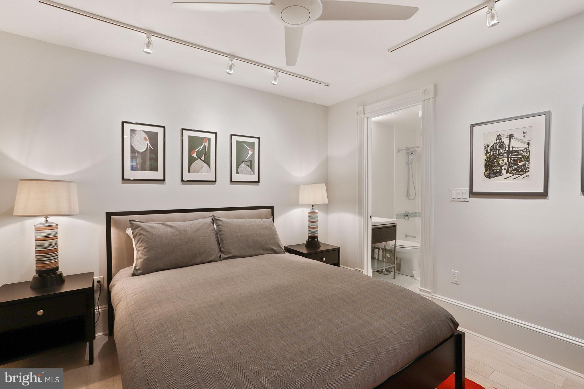LOGAN CIRCLE - Residential