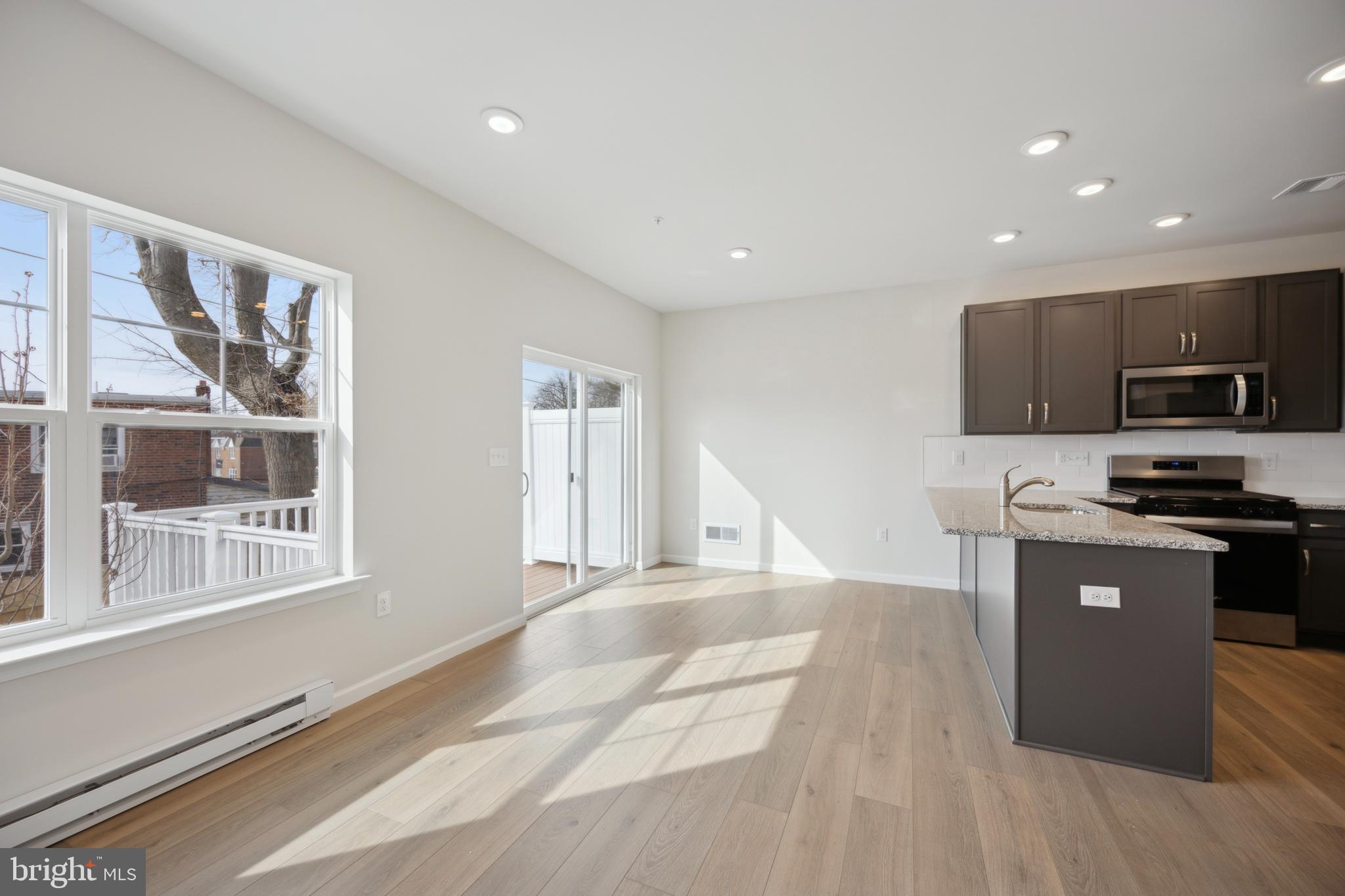 ISAAC COURT - Residential Lease
