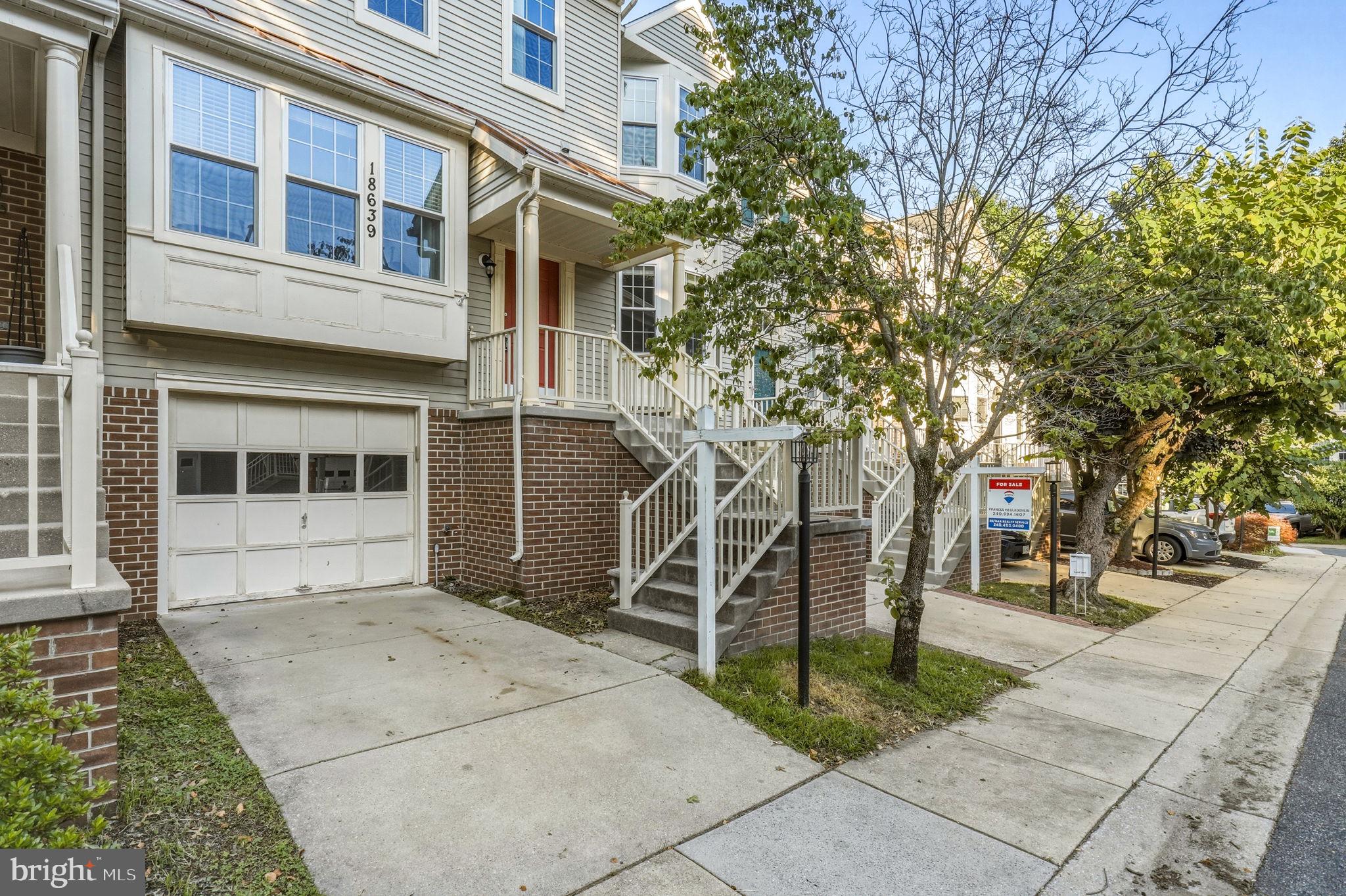 JAMES CREEK - Residential
