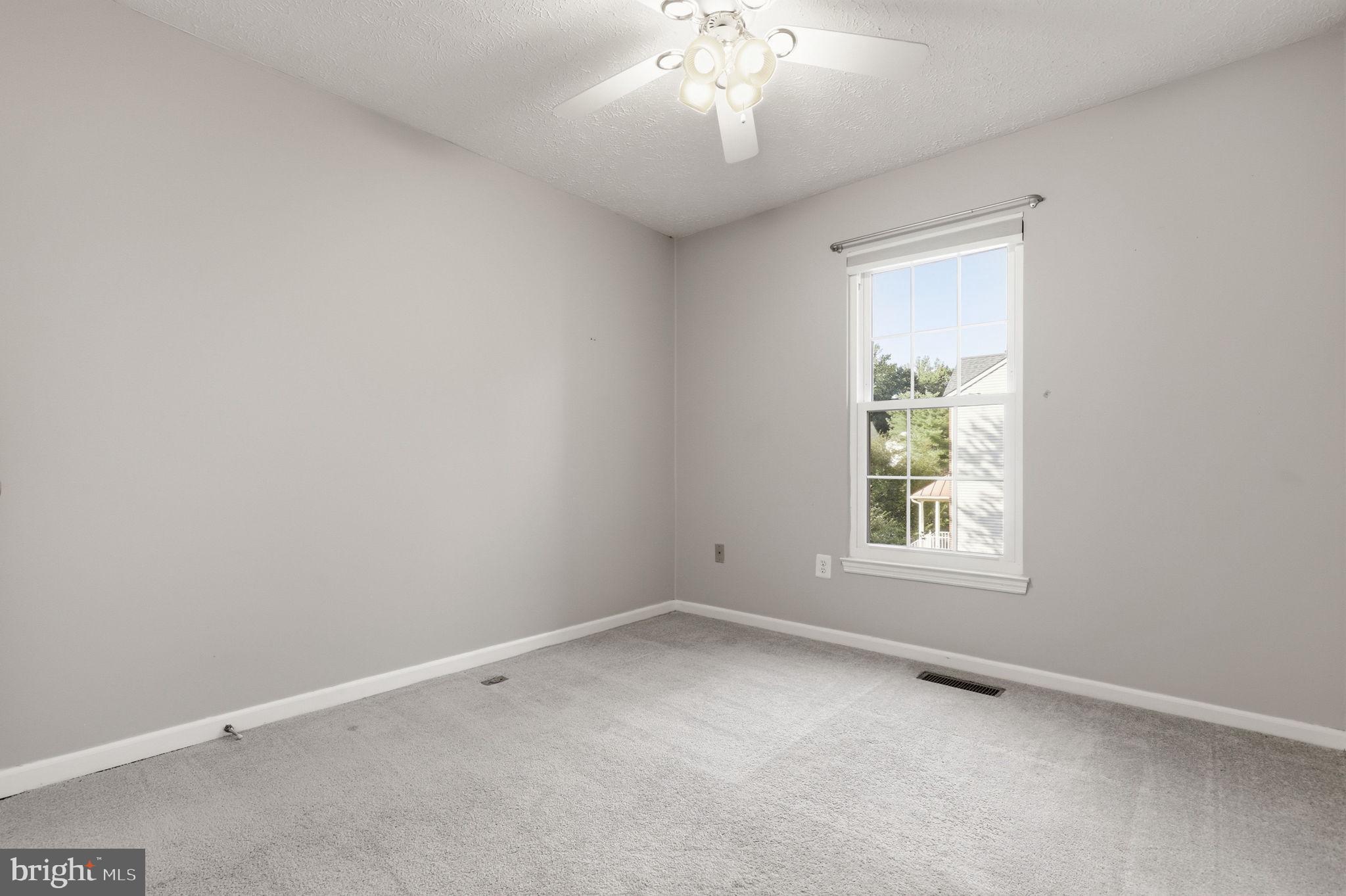 JAMES CREEK - Residential
