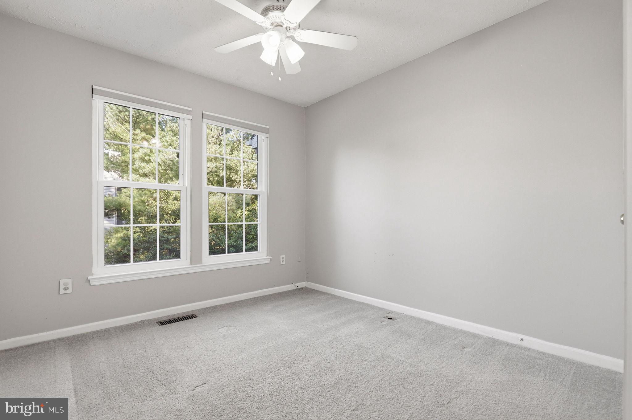 JAMES CREEK - Residential
