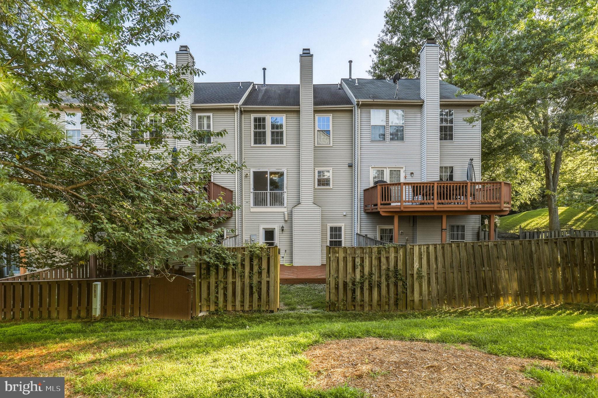 JAMES CREEK - Residential