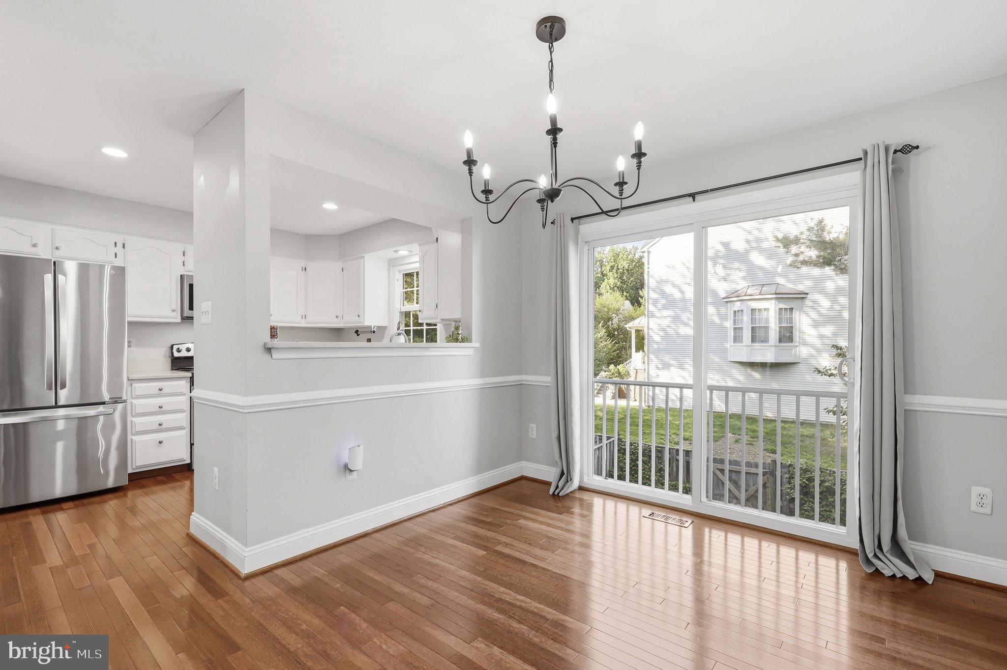 JAMES CREEK - Residential