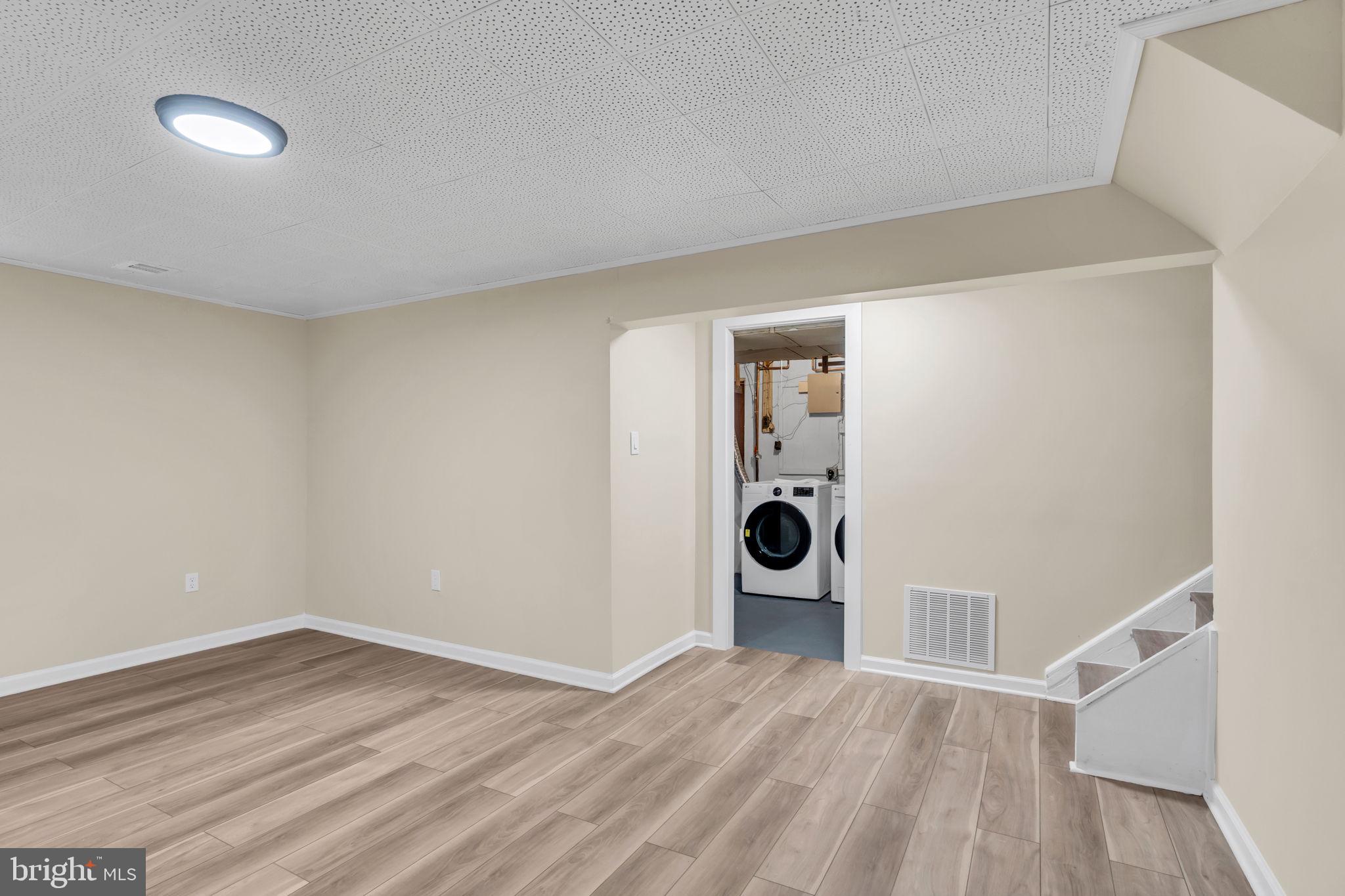 RIVER RIDGE ESTATES - Residential