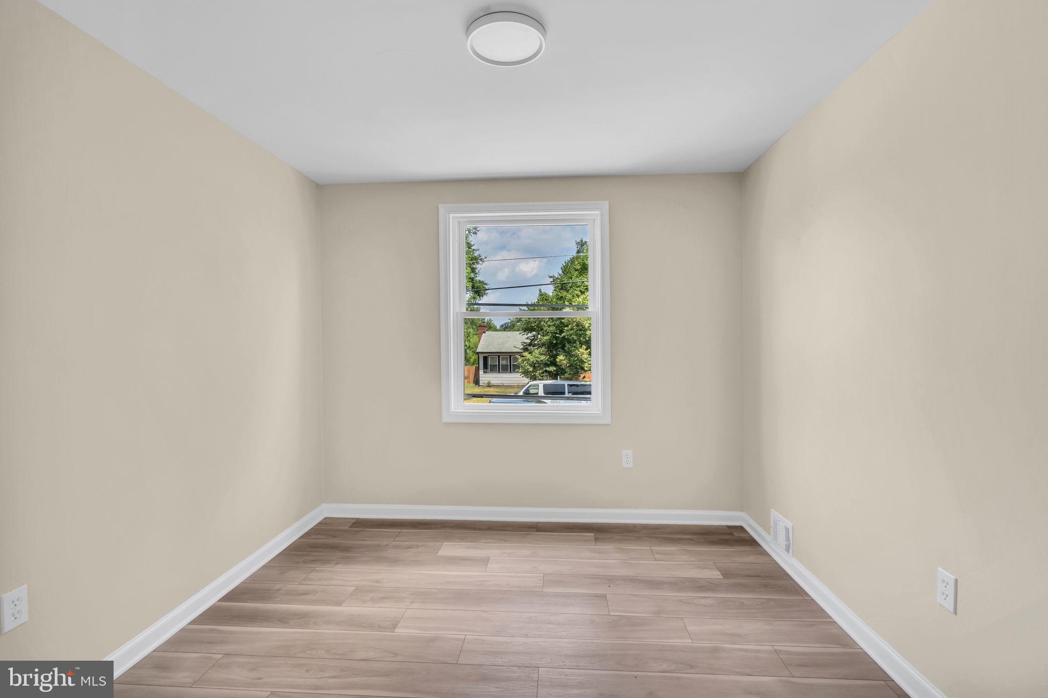RIVER RIDGE ESTATES - Residential