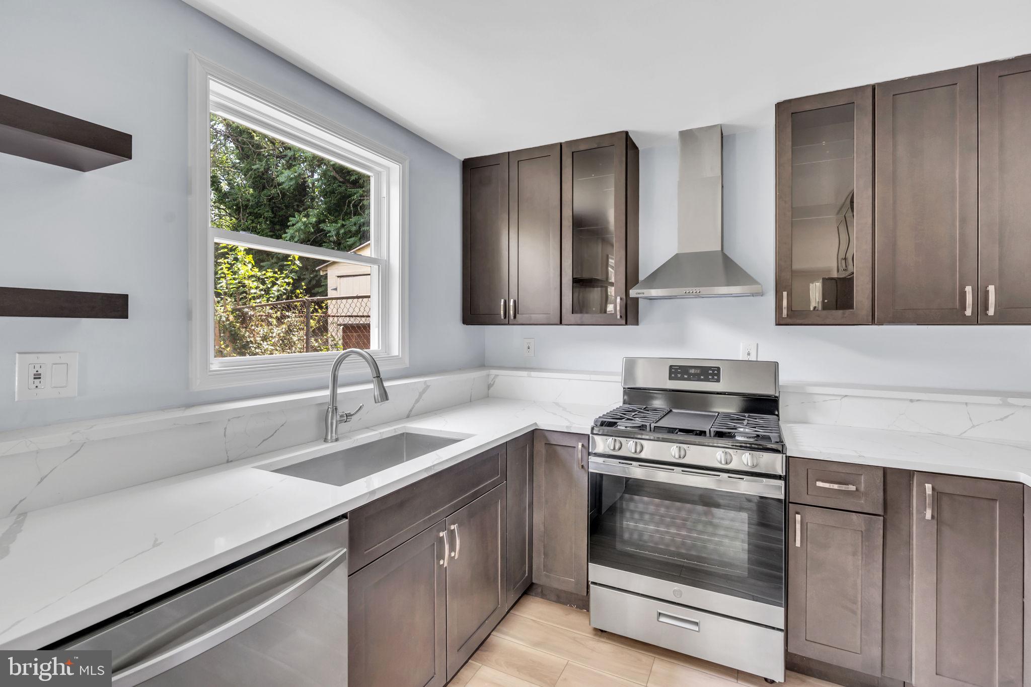 RIVER RIDGE ESTATES - Residential