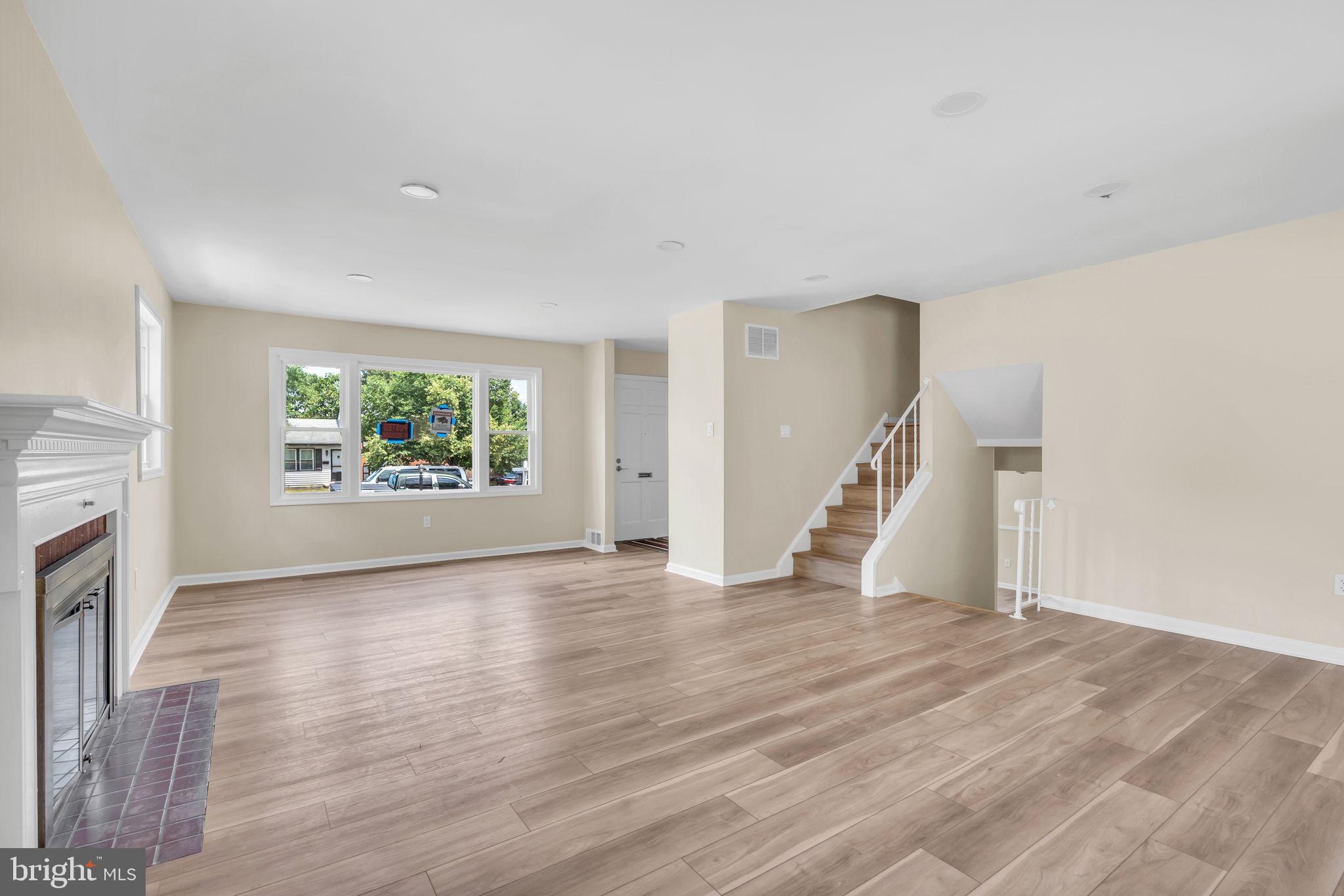 RIVER RIDGE ESTATES - Residential