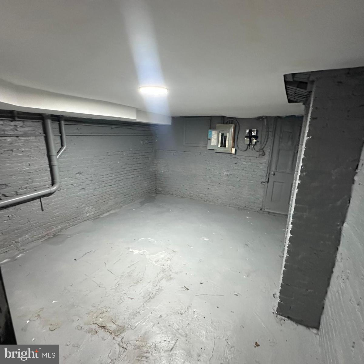 OLIVER - Residential