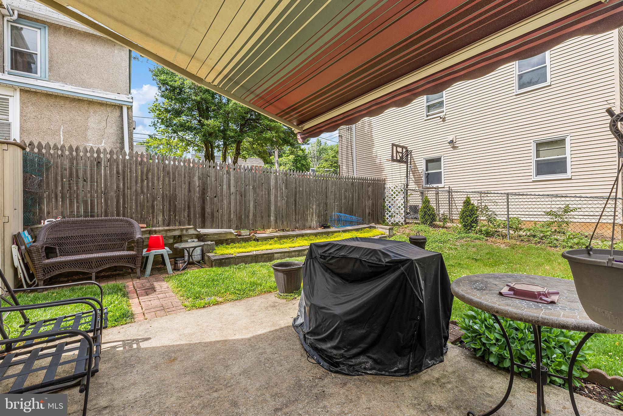 DREXEL HILL - Residential