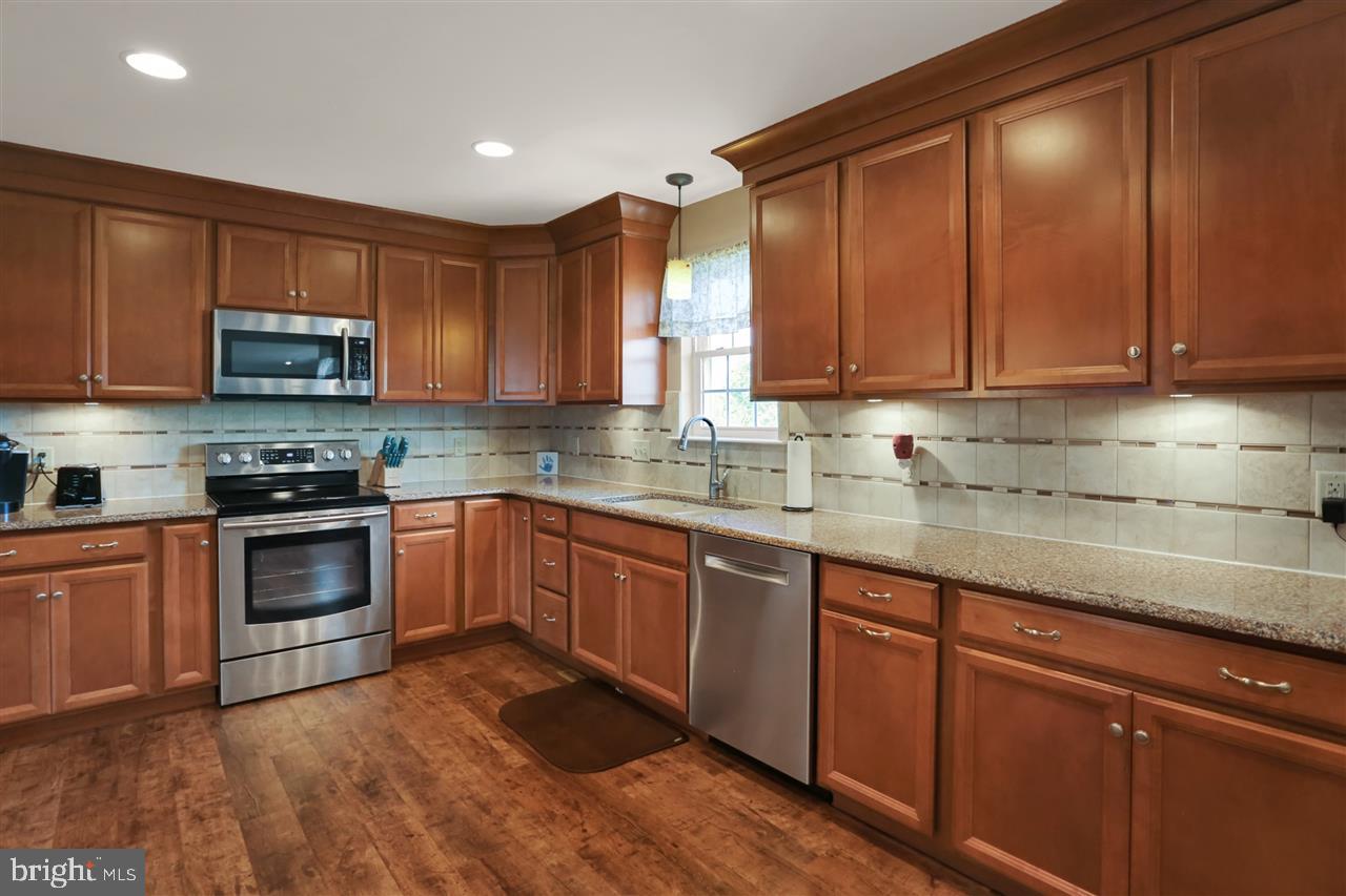 SOUTH MOUNTAIN ESTATES - Residential