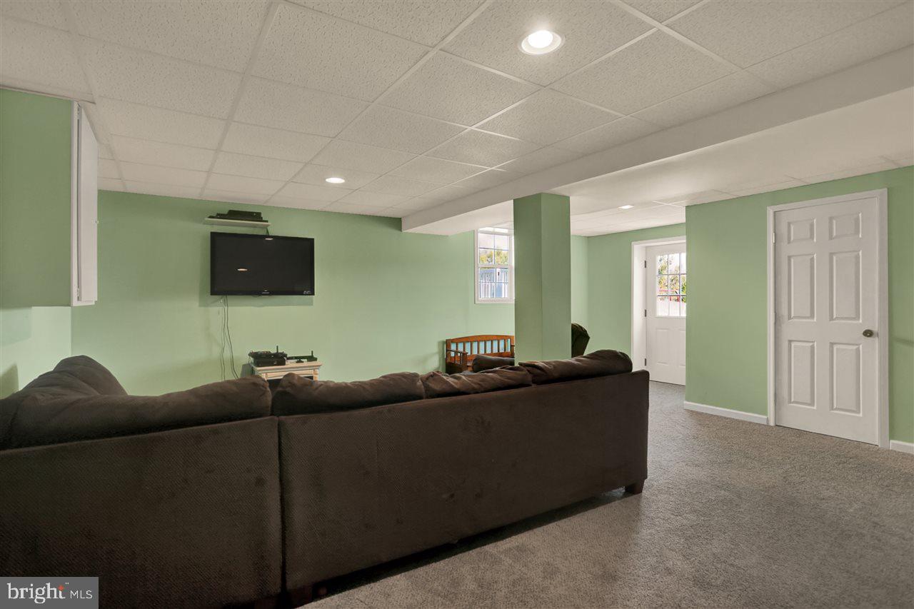 SOUTH MOUNTAIN ESTATES - Residential