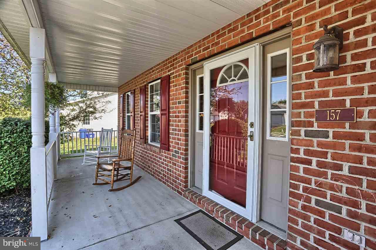 SOUTH MOUNTAIN ESTATES - Residential