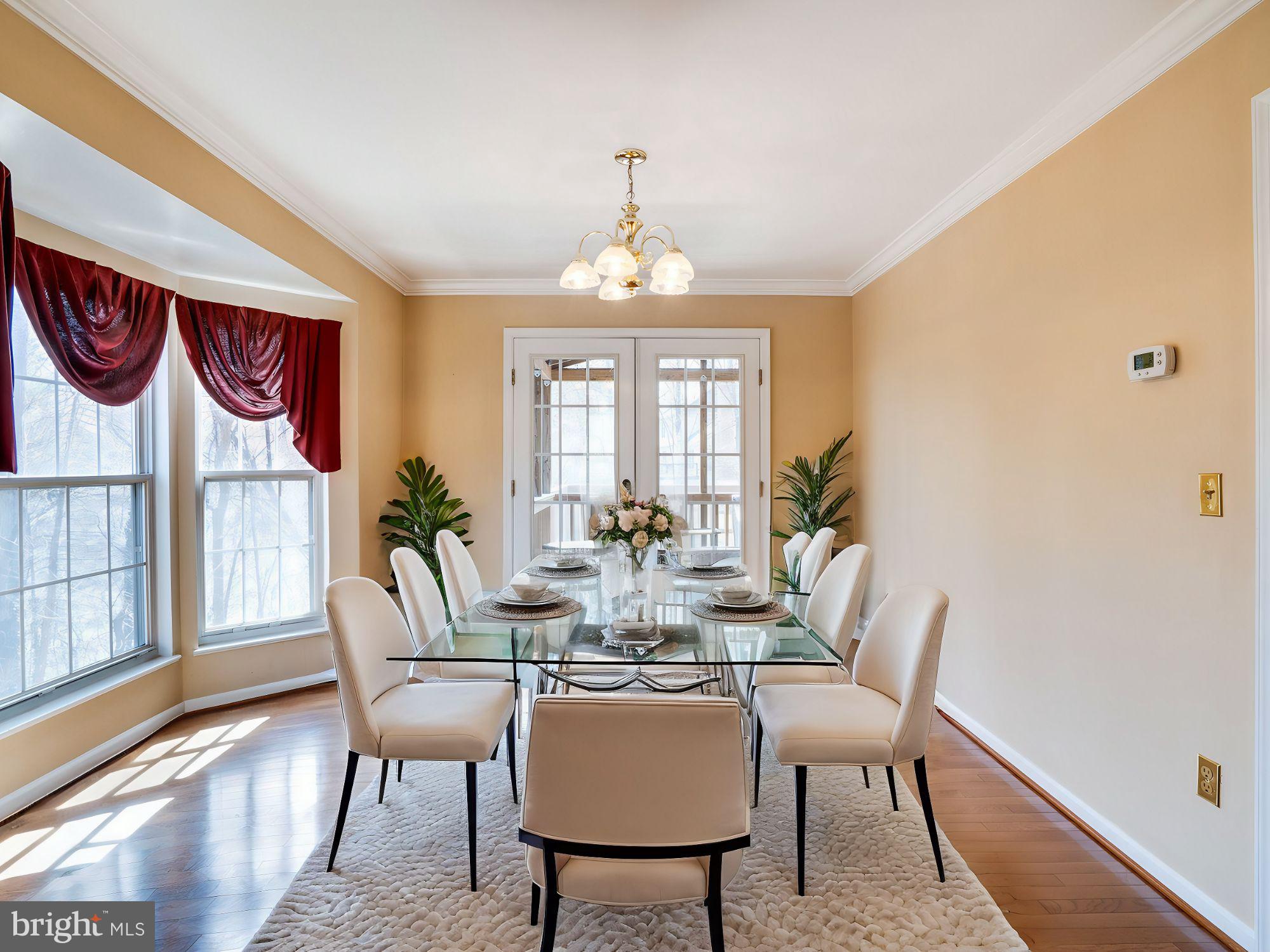 WELLINGTON/CLOVERHILL - Residential