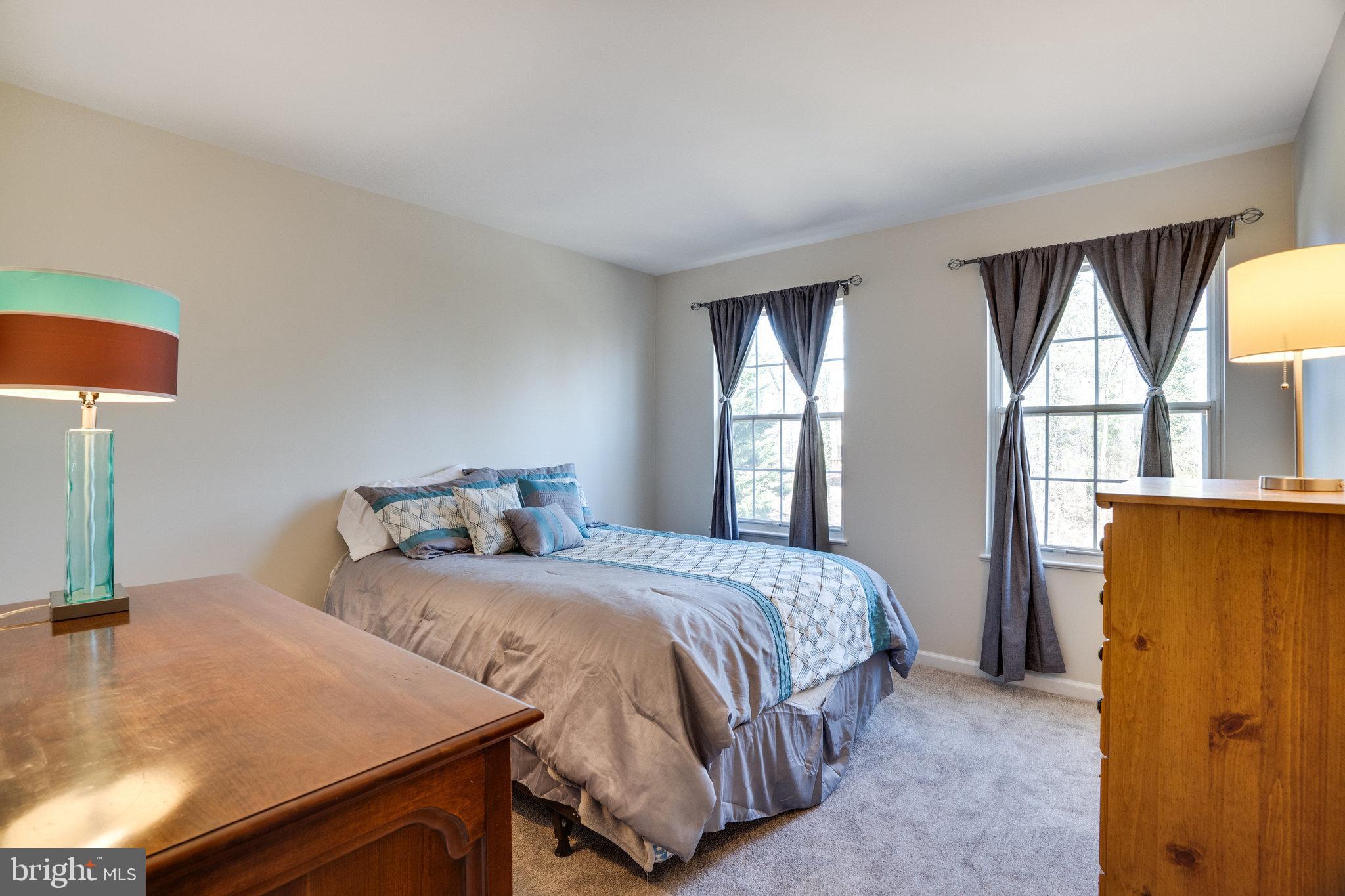 WELLINGTON/CLOVERHILL - Residential