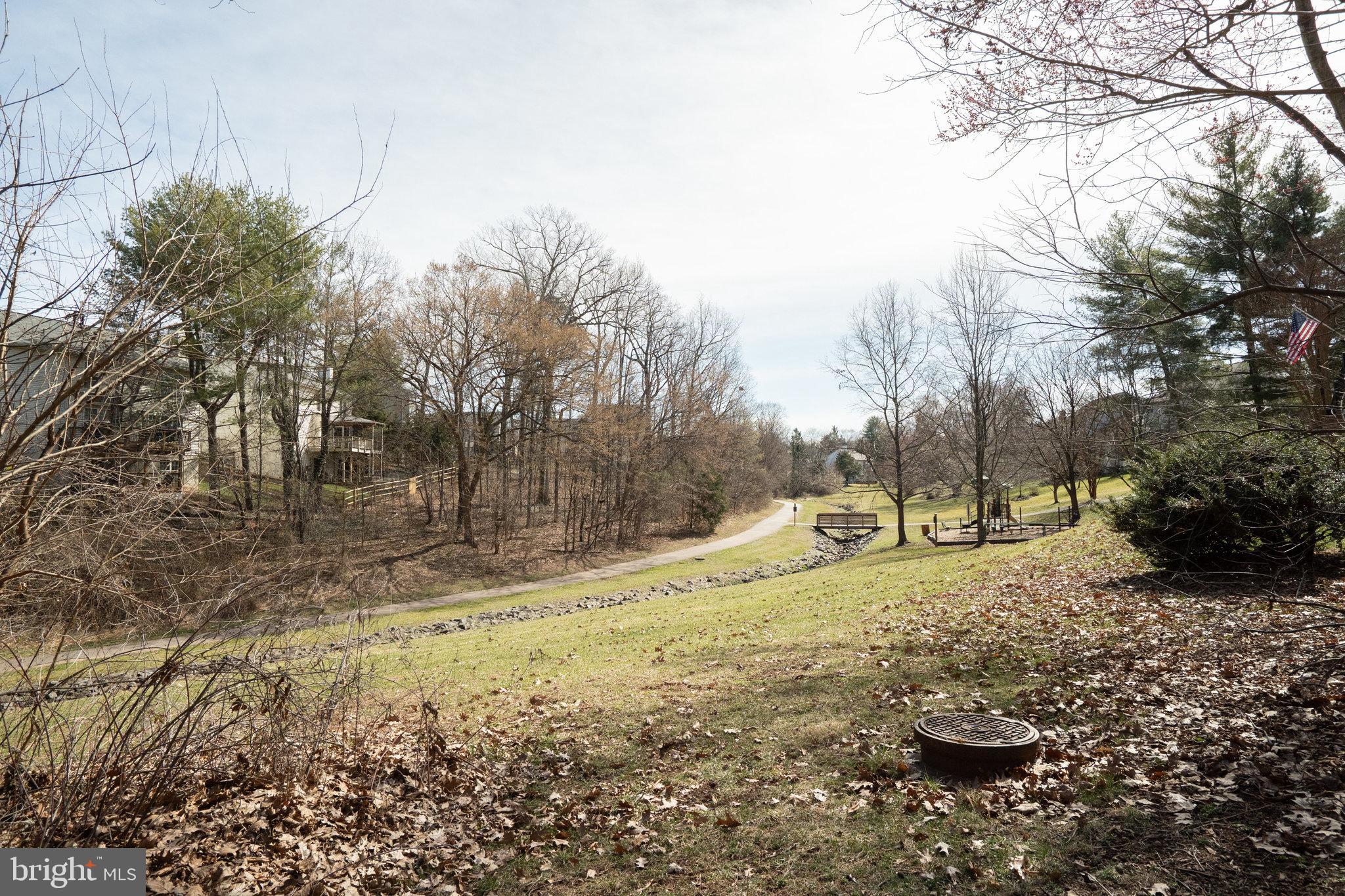 WELLINGTON/CLOVERHILL - Residential