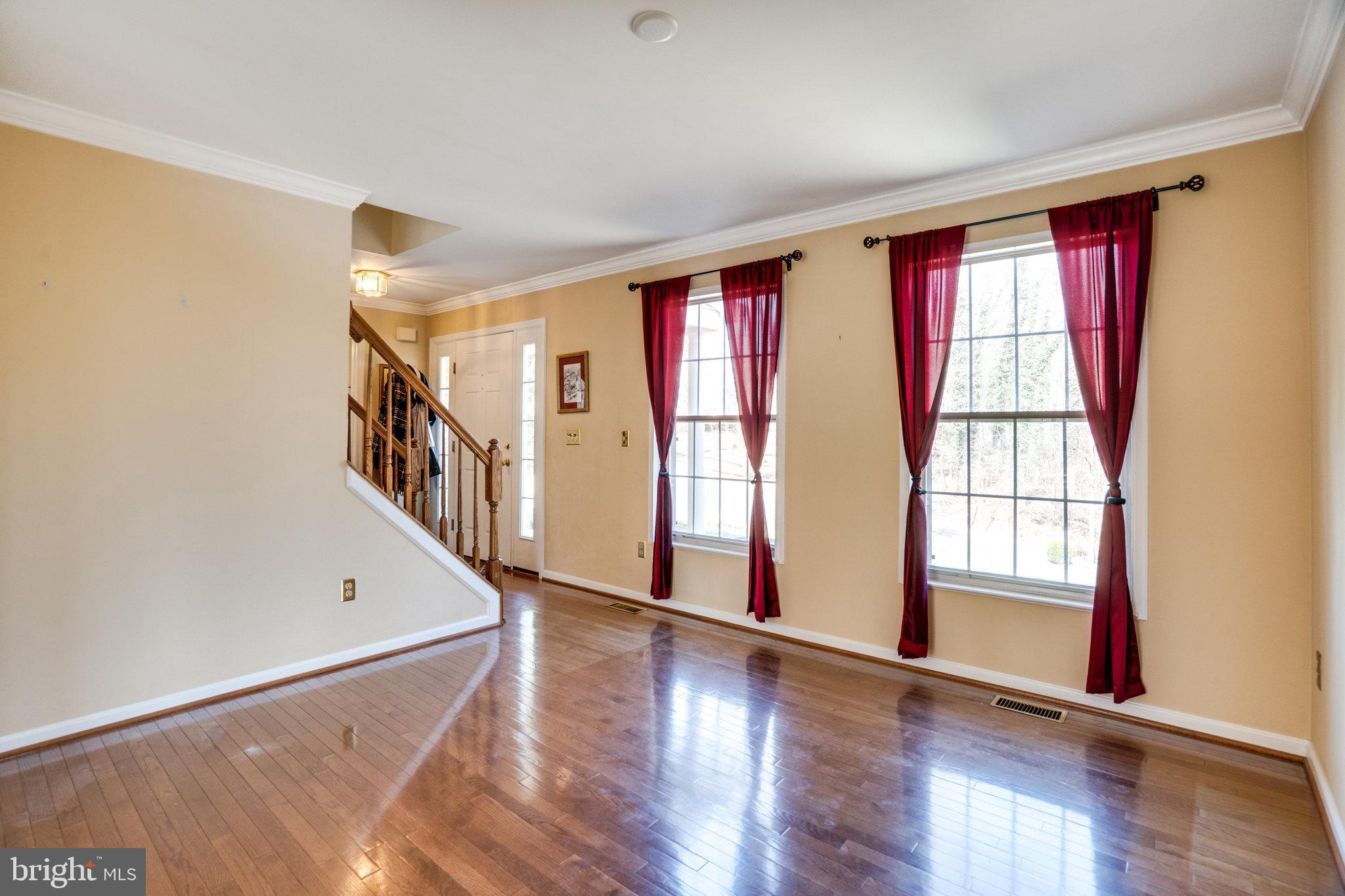 WELLINGTON/CLOVERHILL - Residential