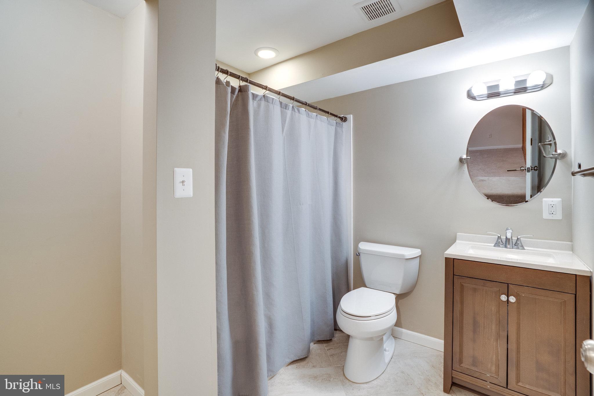 WELLINGTON/CLOVERHILL - Residential