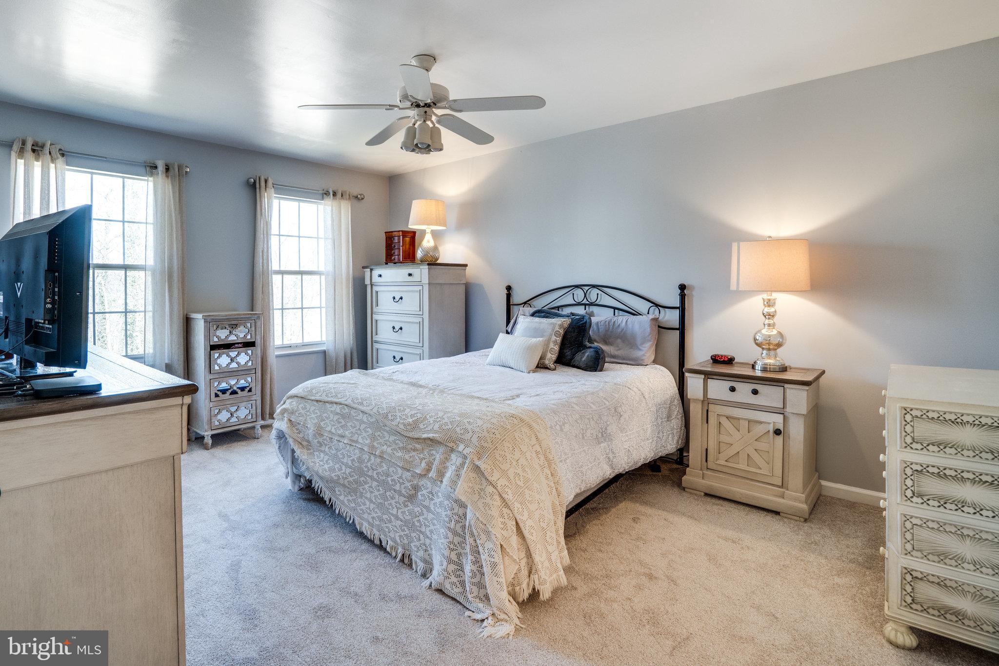 WELLINGTON/CLOVERHILL - Residential