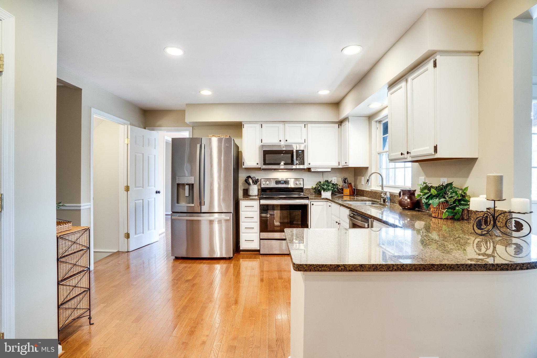 WELLINGTON/CLOVERHILL - Residential