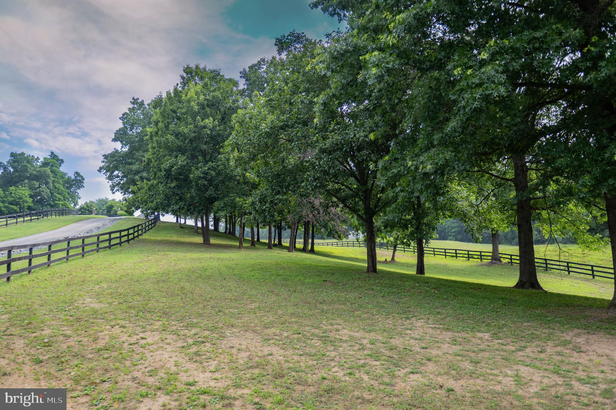 PAPER CHASE FARM - Residential