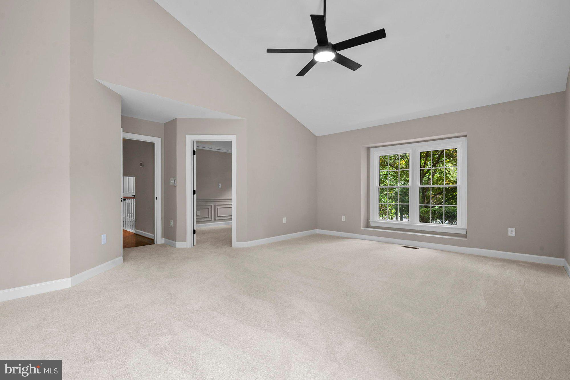 WAPLES MILL ESTATES - Residential
