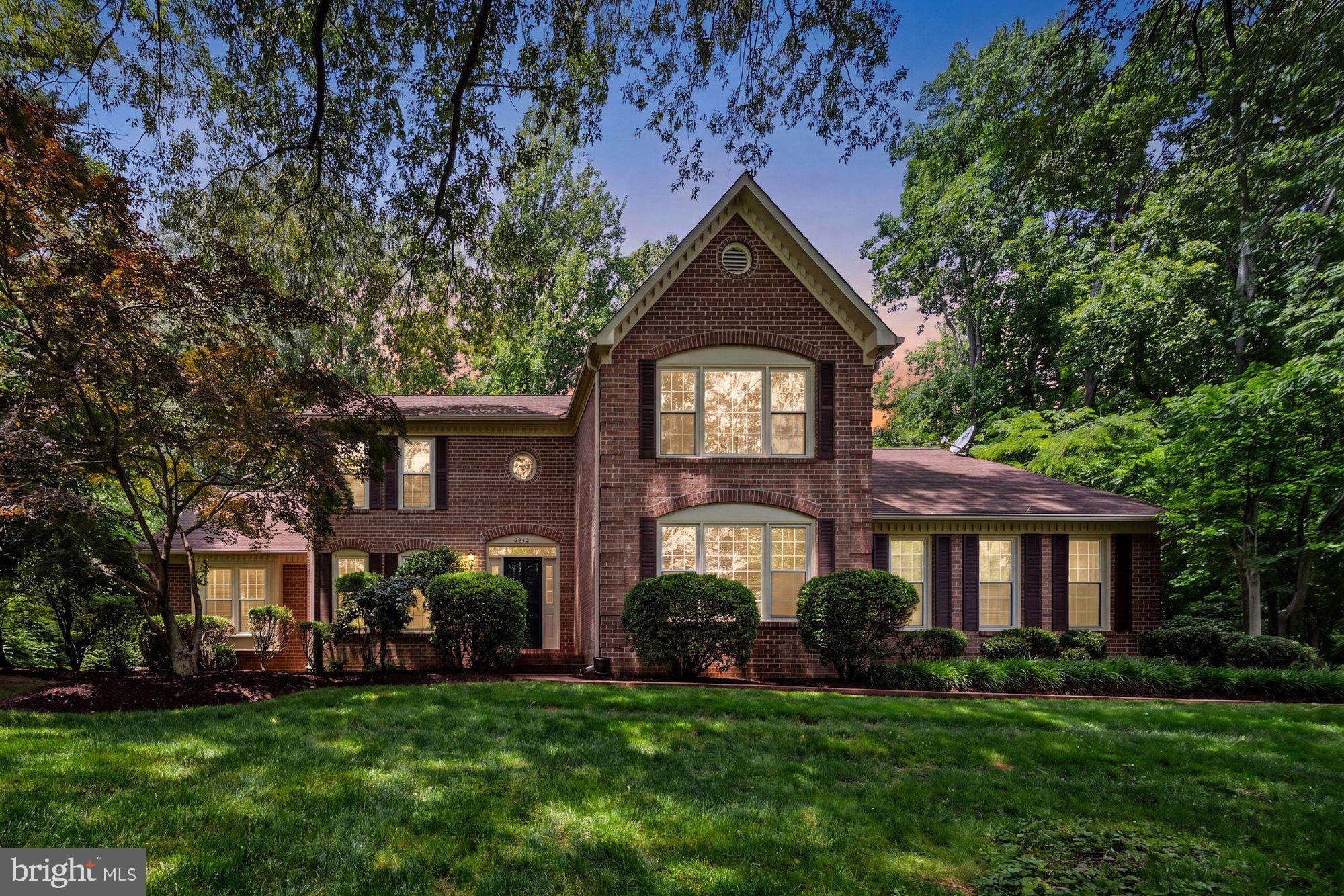 Ideally located in sought after Oakton Estates, this updated home offers 5 bedrooms, 4.5 baths, and 4,282 finished square feet on a private 0.58 acre lot. Recent 2026 updates include new interior paint and updated bathrooms. The main level is highlighted by an owner's suite featuring cathedral ceilings, a walk-in closet, sitting room, and updated bath. Additional main level living spaces include a living room with cathedral ceilings, formal dining room, family room with a wood burning fireplace, and a convenient laundry room. The renovated kitchen offers quartz countertops, skylights, a new stove, dishwasher, and a bright breakfast room. Upstairs, three bedrooms and two full baths provide comfortable additional living space. The finished lower level includes a recreation room, wet bar, fifth bedroom, bonus room, and full bath. Outside, enjoy mature landscaping, a deck, and a screened gazebo in a quiet neighborhood with wooded trails and abundant wildlife. Just minutes from shopping, dining, parks, and the top rated Oakton pyramid, this home offers space, convenience, and an exceptional Oakton location.