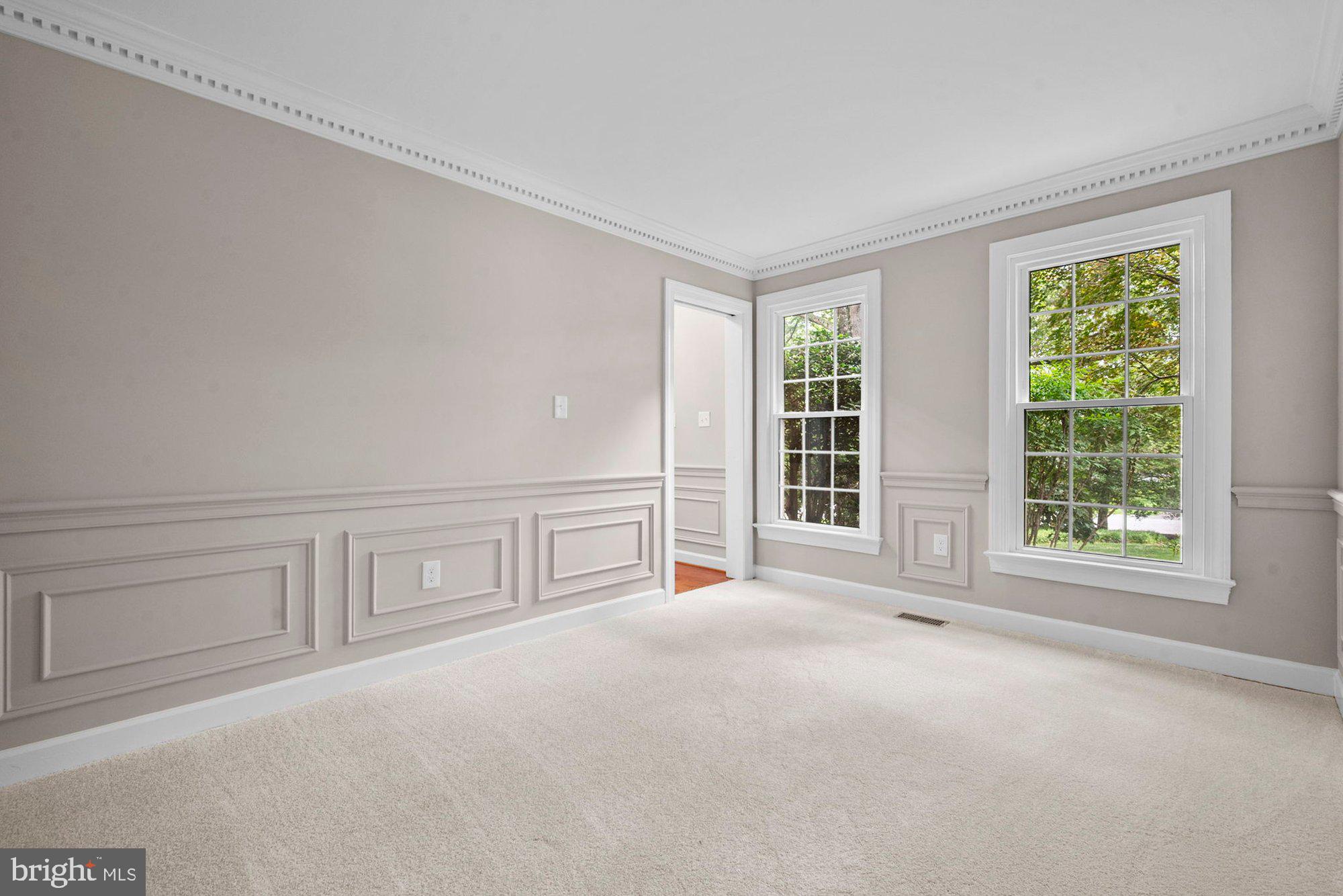 WAPLES MILL ESTATES - Residential