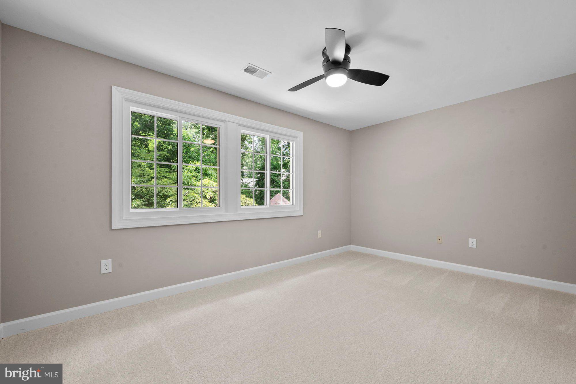 WAPLES MILL ESTATES - Residential