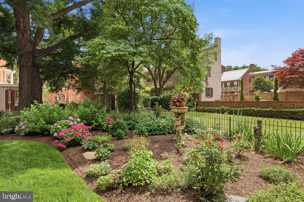 HISTORIC FREDERICK CITY - Residential