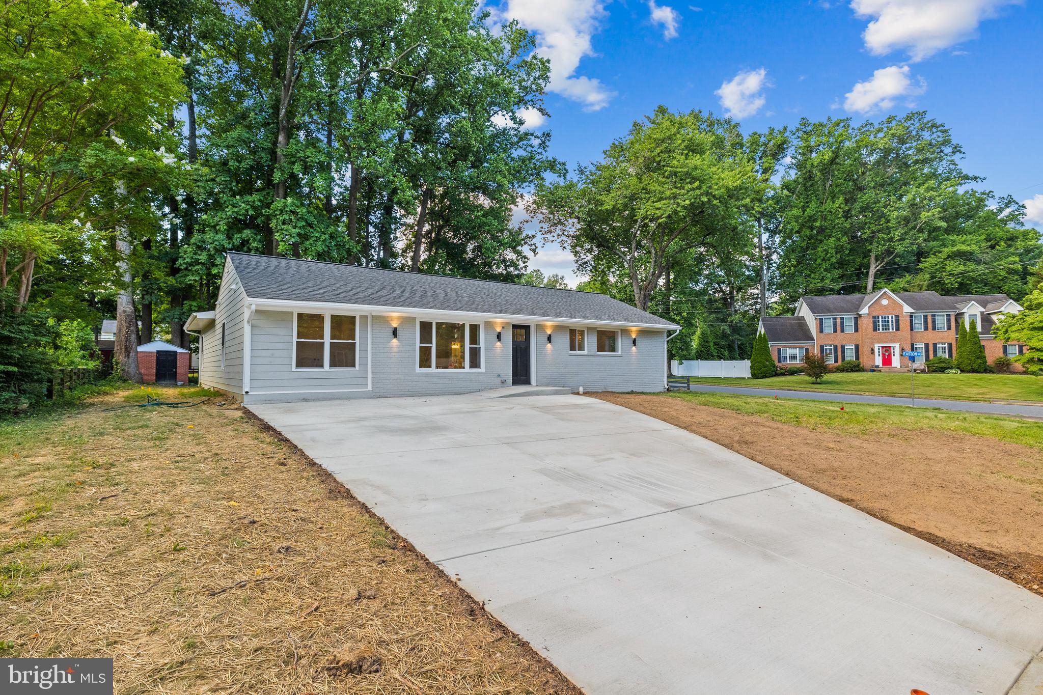 NORTH SPRINGFIELD - Residential Lease