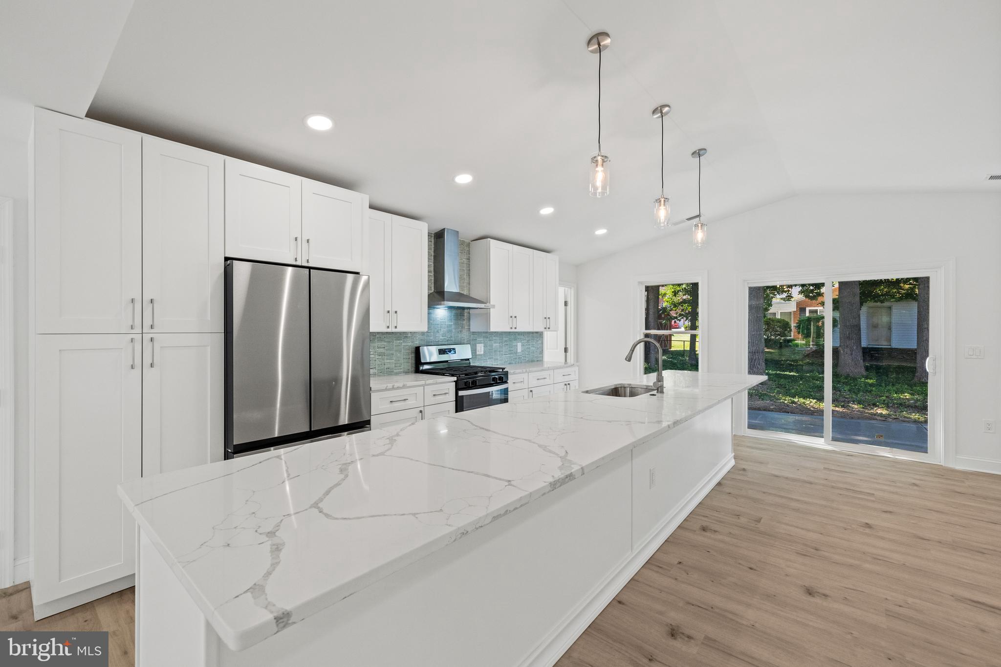NORTH SPRINGFIELD - Residential Lease