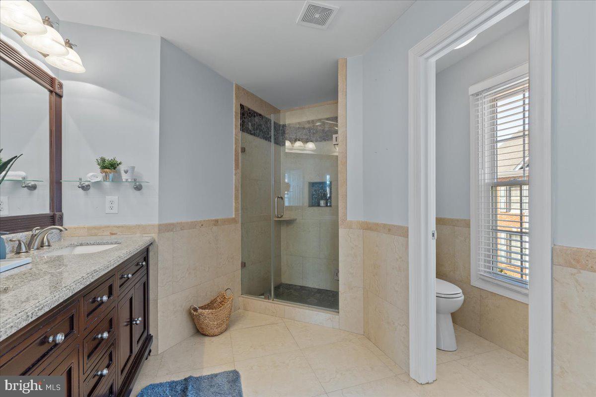 LORTON STATION - Residential