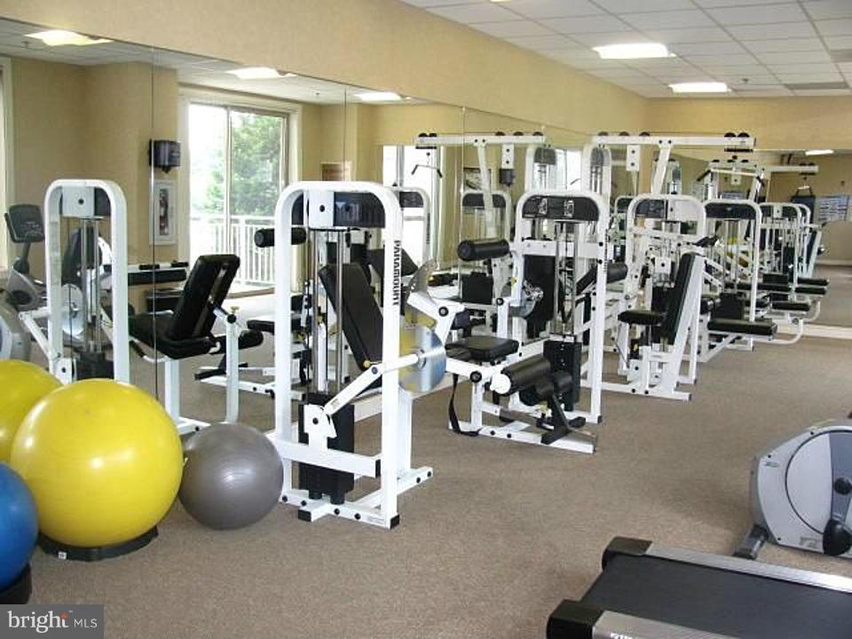 WILTON HOUSE - Residential Lease